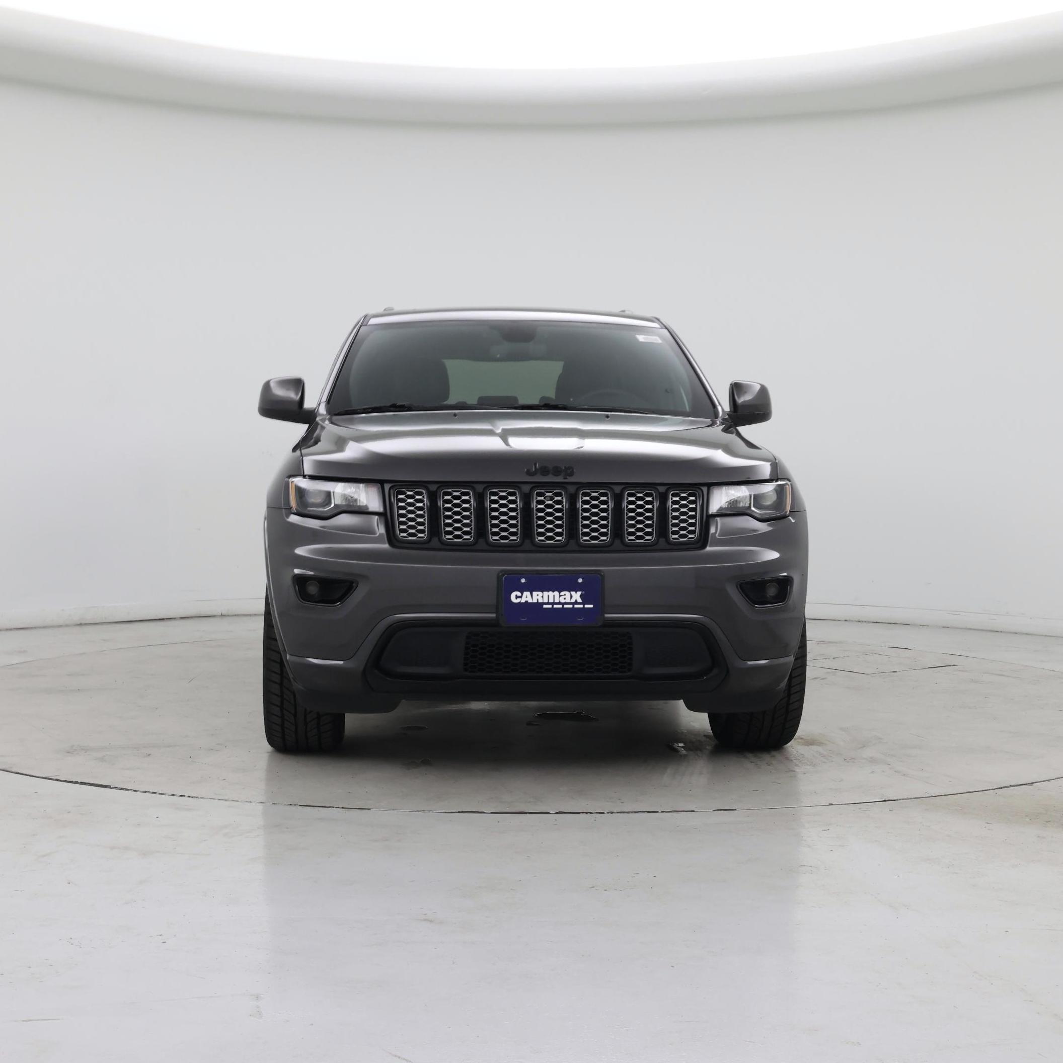 Thumbnail: 2019 Jeep Grand Cherokee - 5