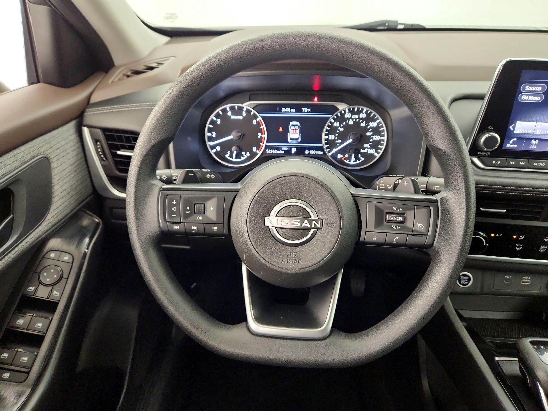 Thumbnail: 2023 Nissan Rogue - 10