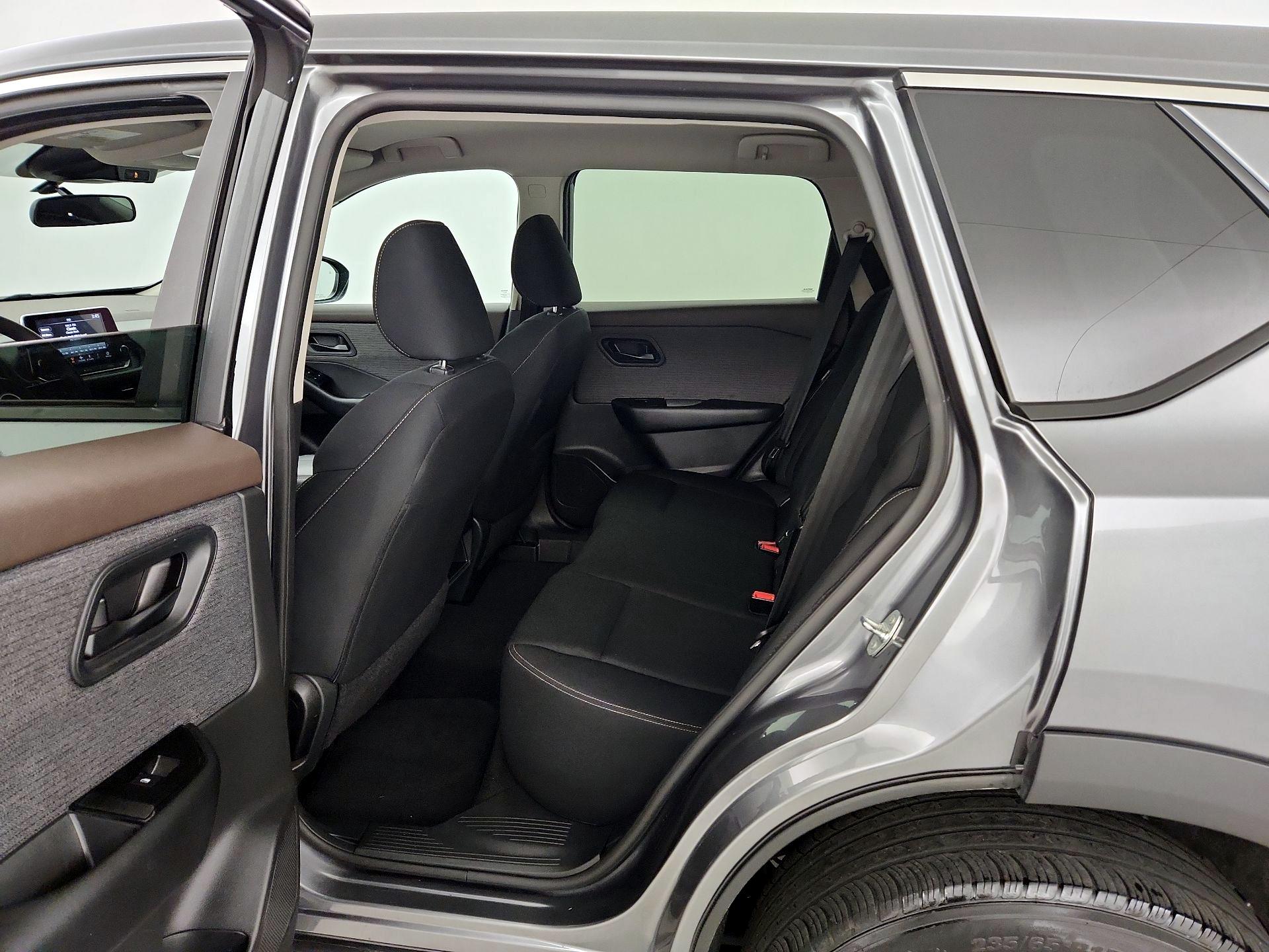 Thumbnail: 2023 Nissan Rogue - 19