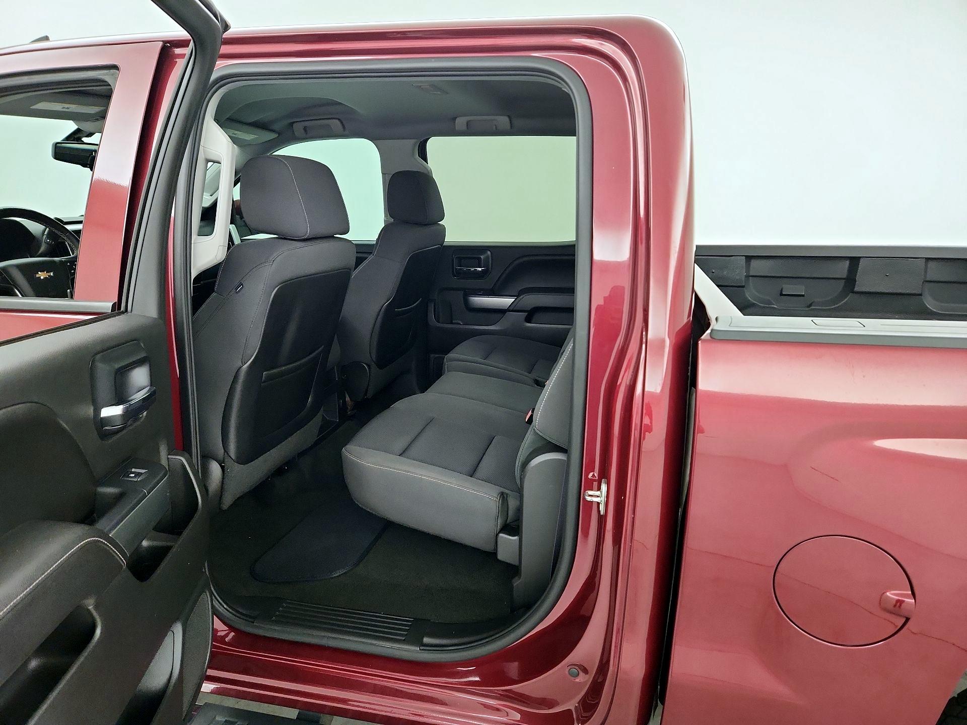 Thumbnail: 2015 Chevrolet Silverado 1500 - 19