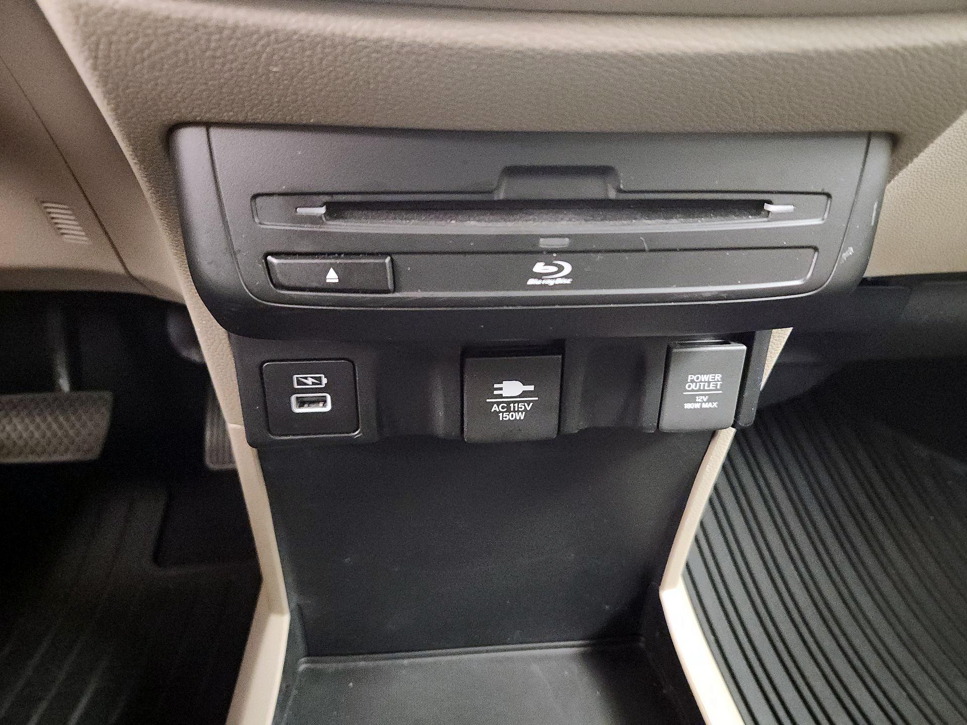 Thumbnail: 2021 Honda Odyssey - 19