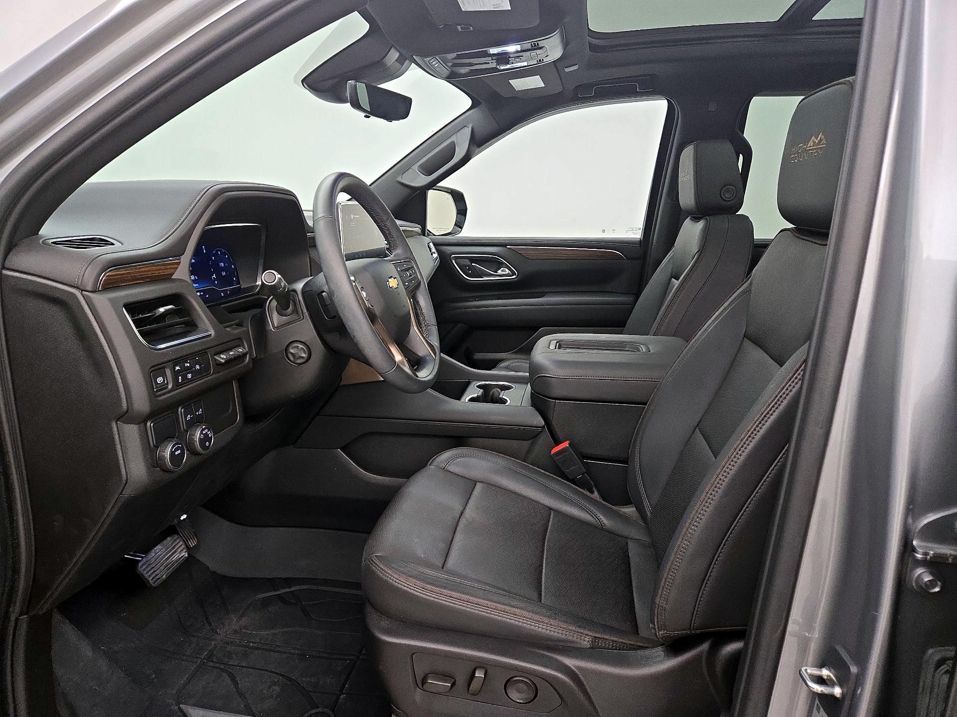 Thumbnail: 2023 Chevrolet Tahoe - 11