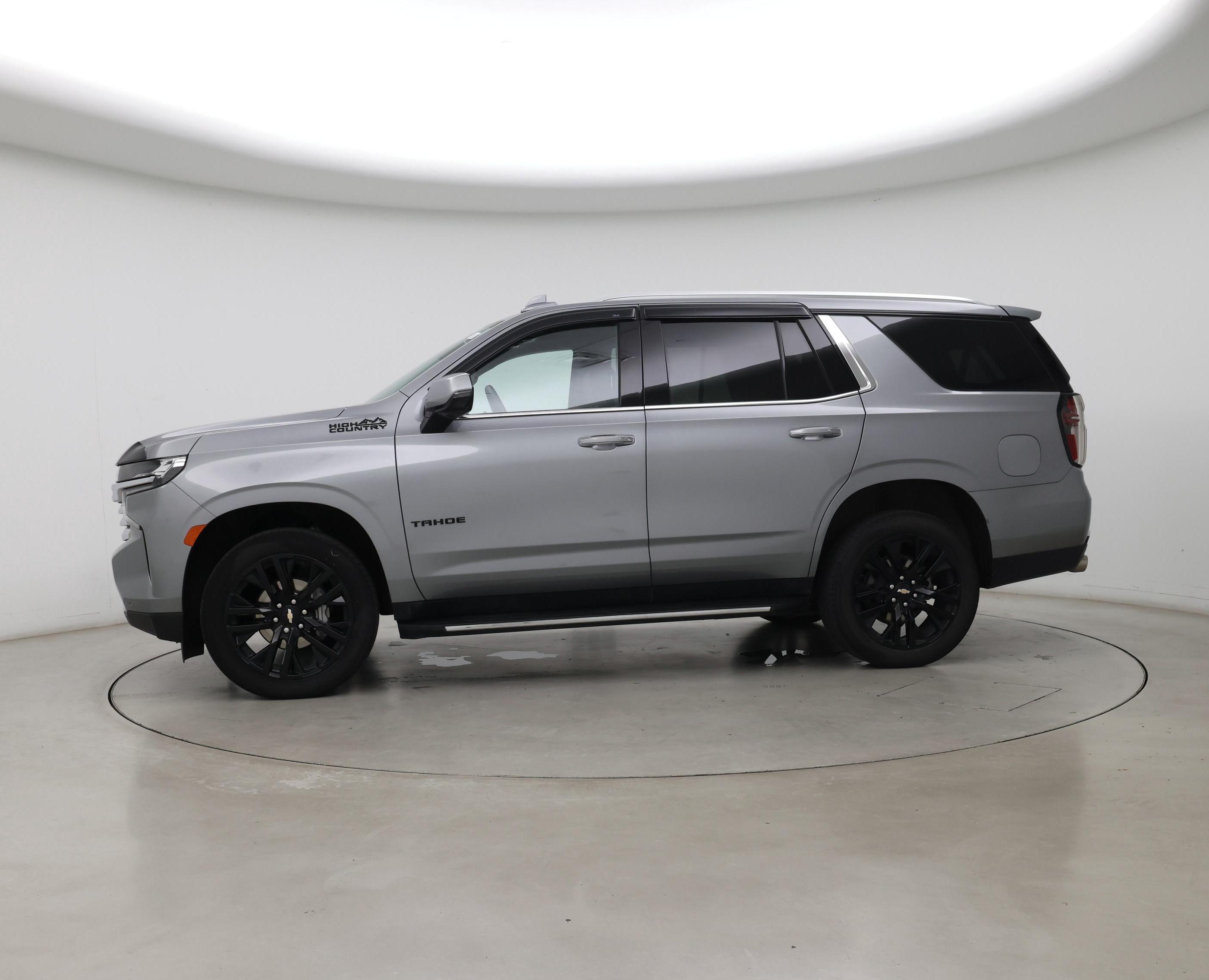 Thumbnail: 2023 Chevrolet Tahoe - 3