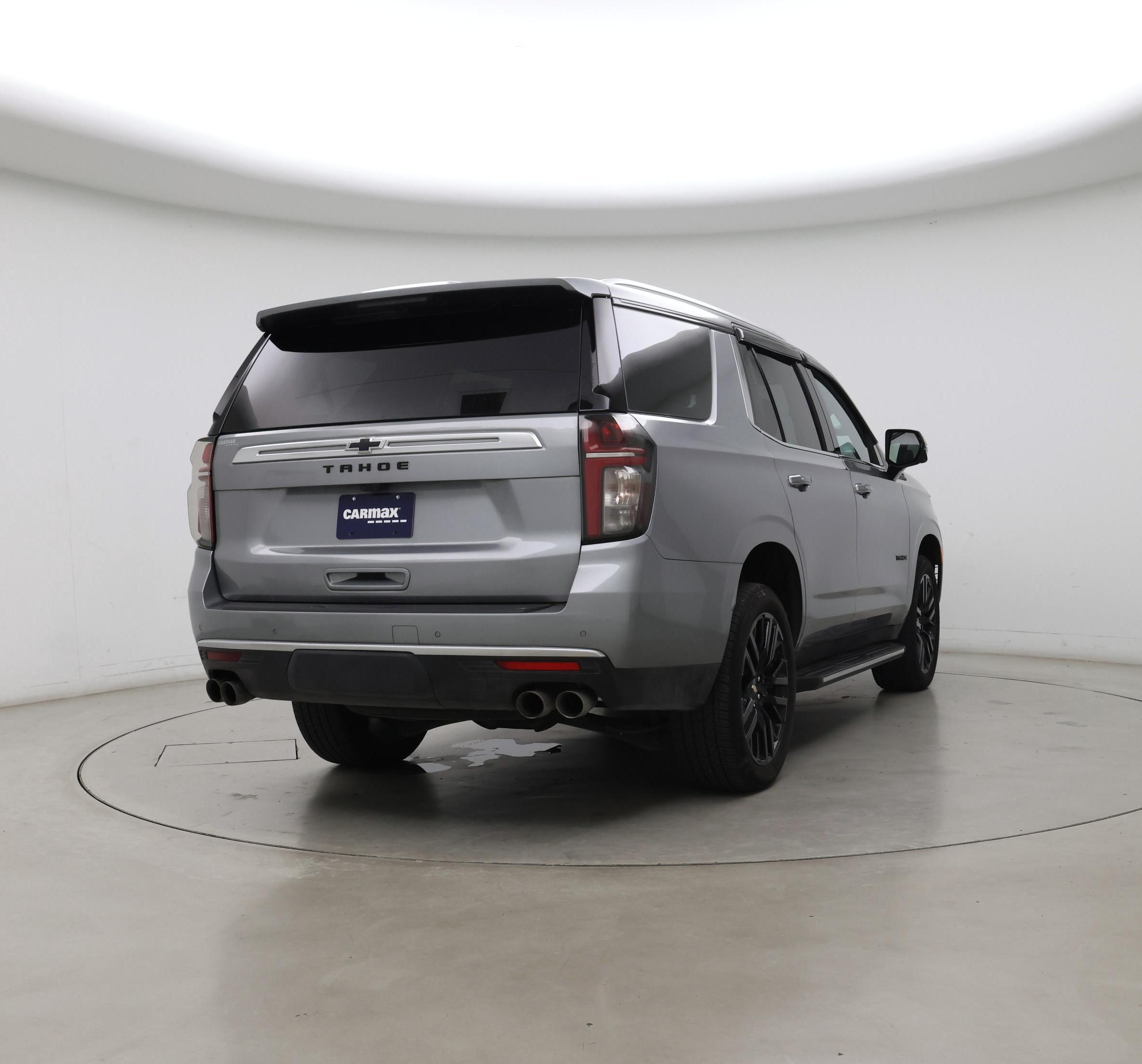 Thumbnail: 2023 Chevrolet Tahoe - 8