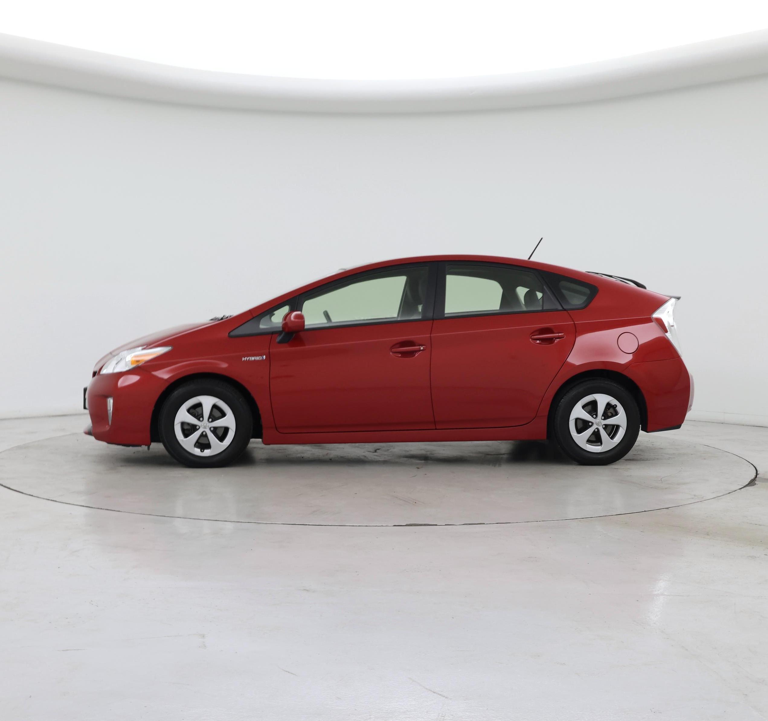 Thumbnail: 2015 Toyota Prius - 3
