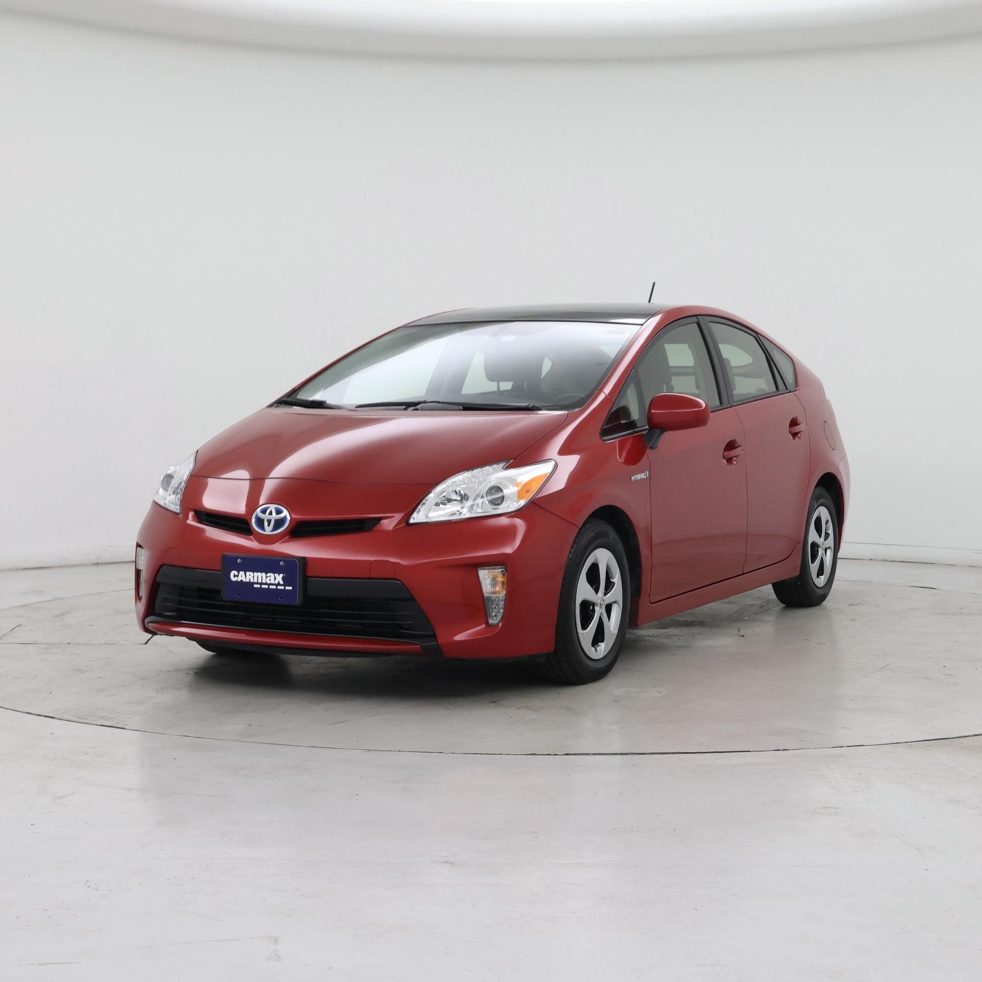 Thumbnail: 2015 Toyota Prius - 4