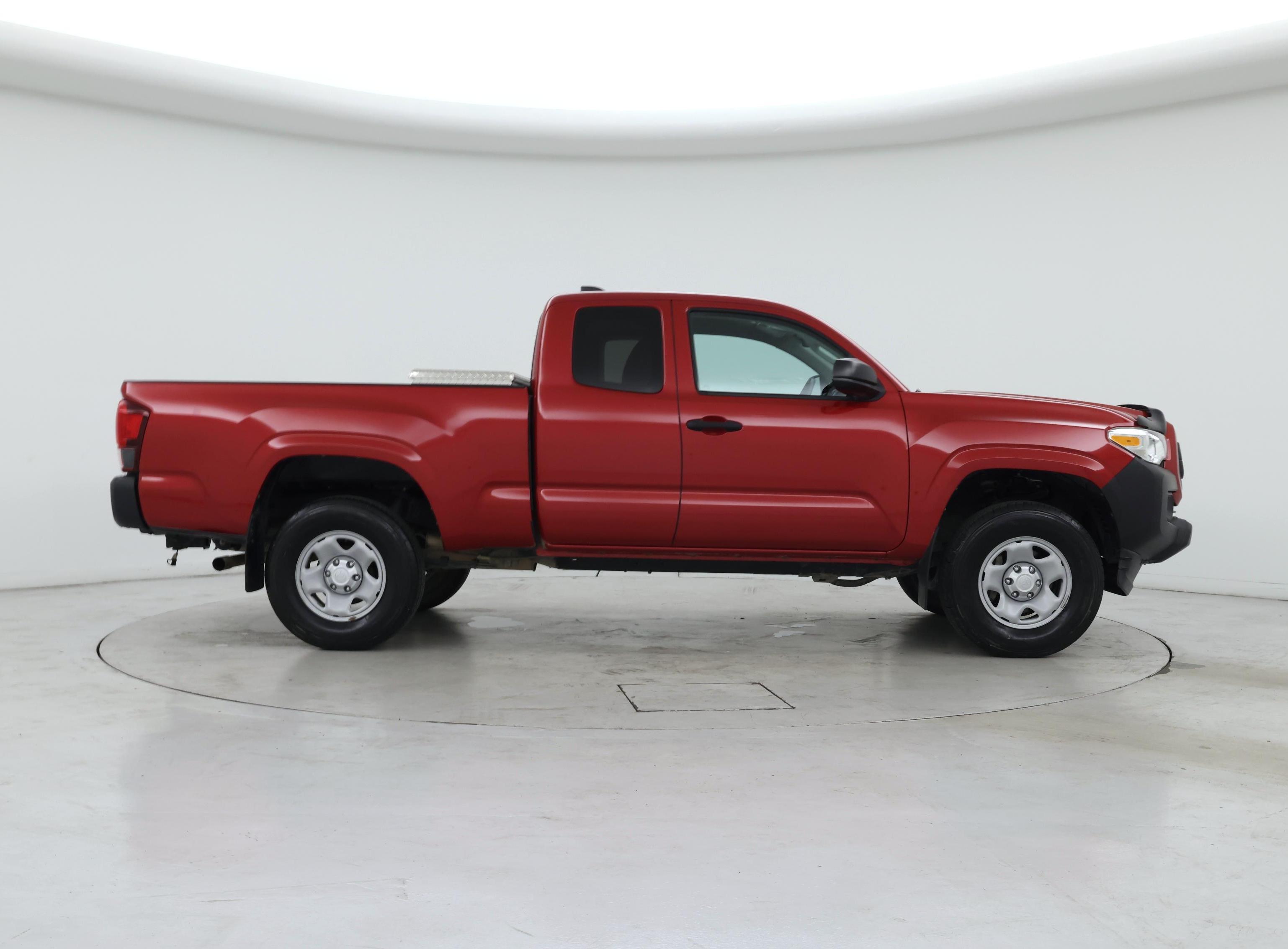 Thumbnail: 2020 Toyota Tacoma - 7