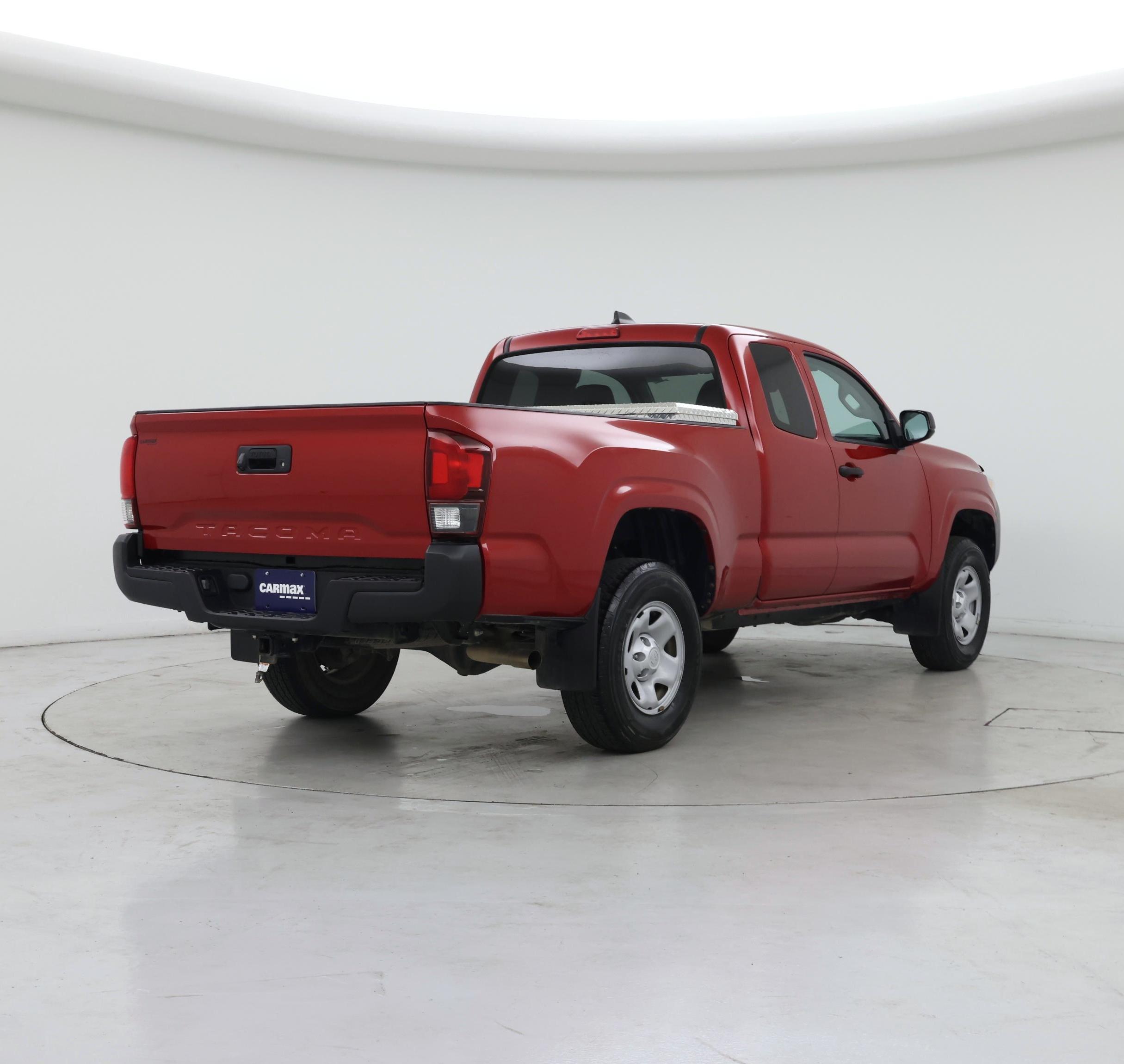 Thumbnail: 2020 Toyota Tacoma - 8