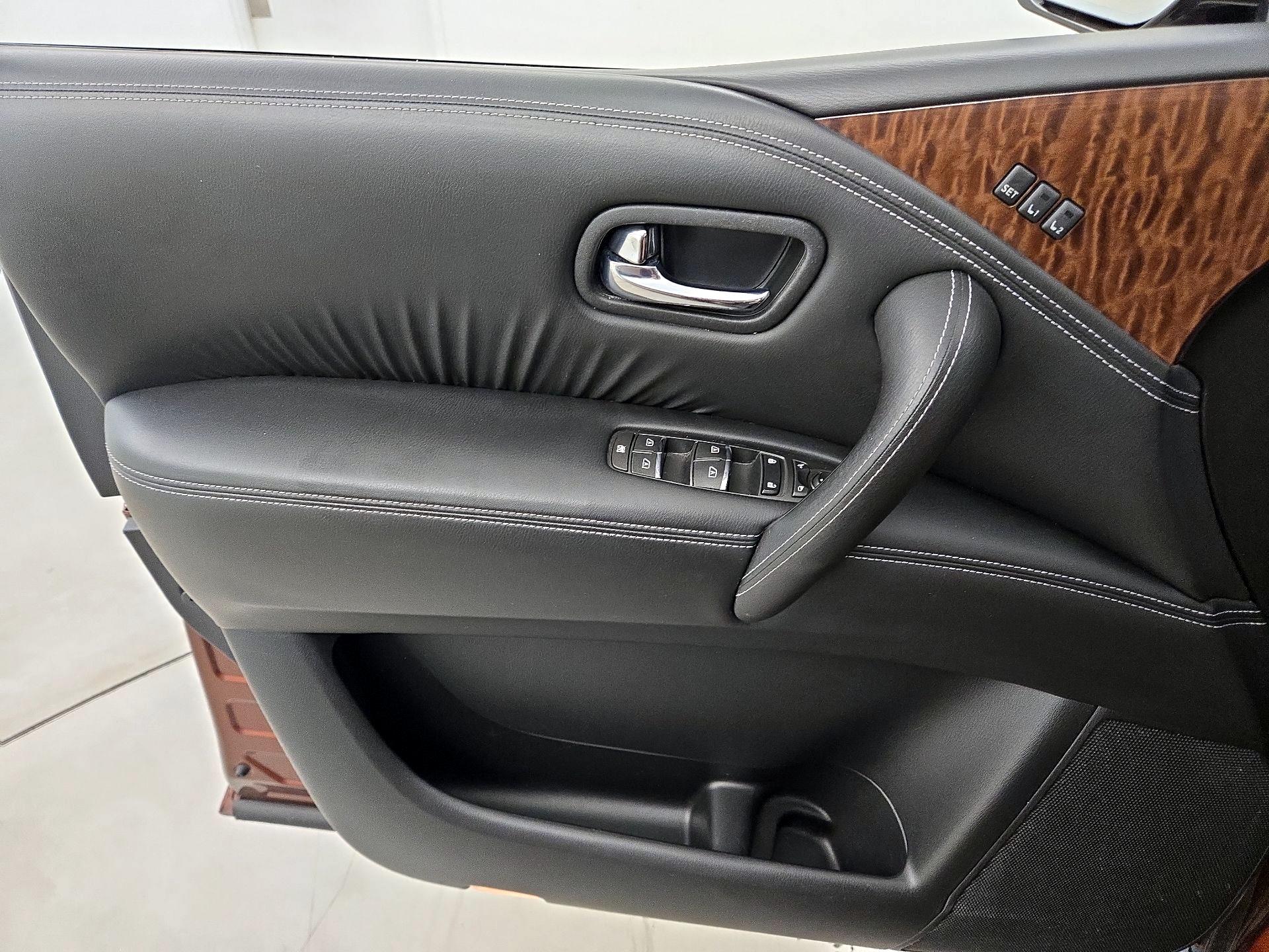 Thumbnail: 2017 Nissan Armada - 12