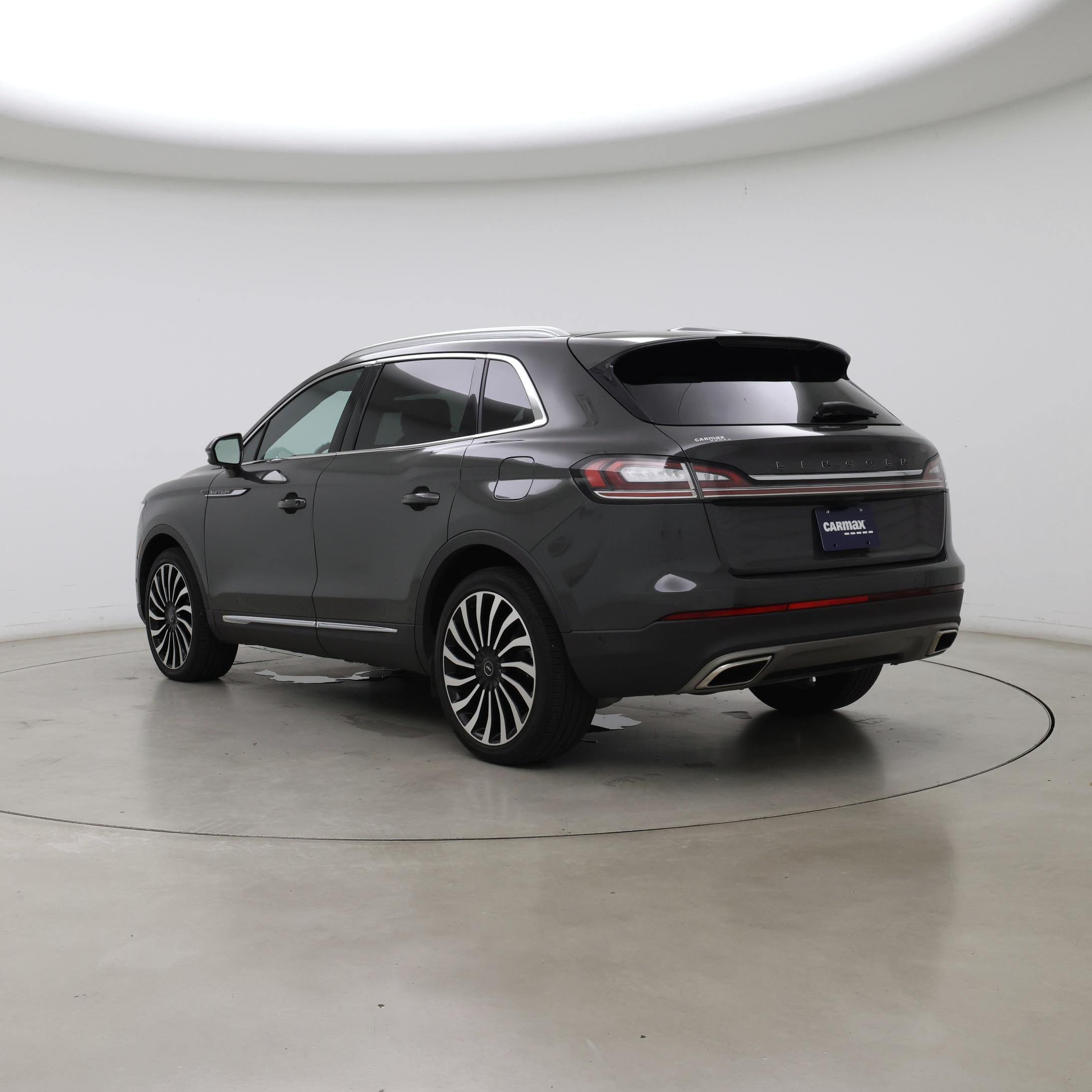 Thumbnail: 2023 Lincoln Nautilus - 2