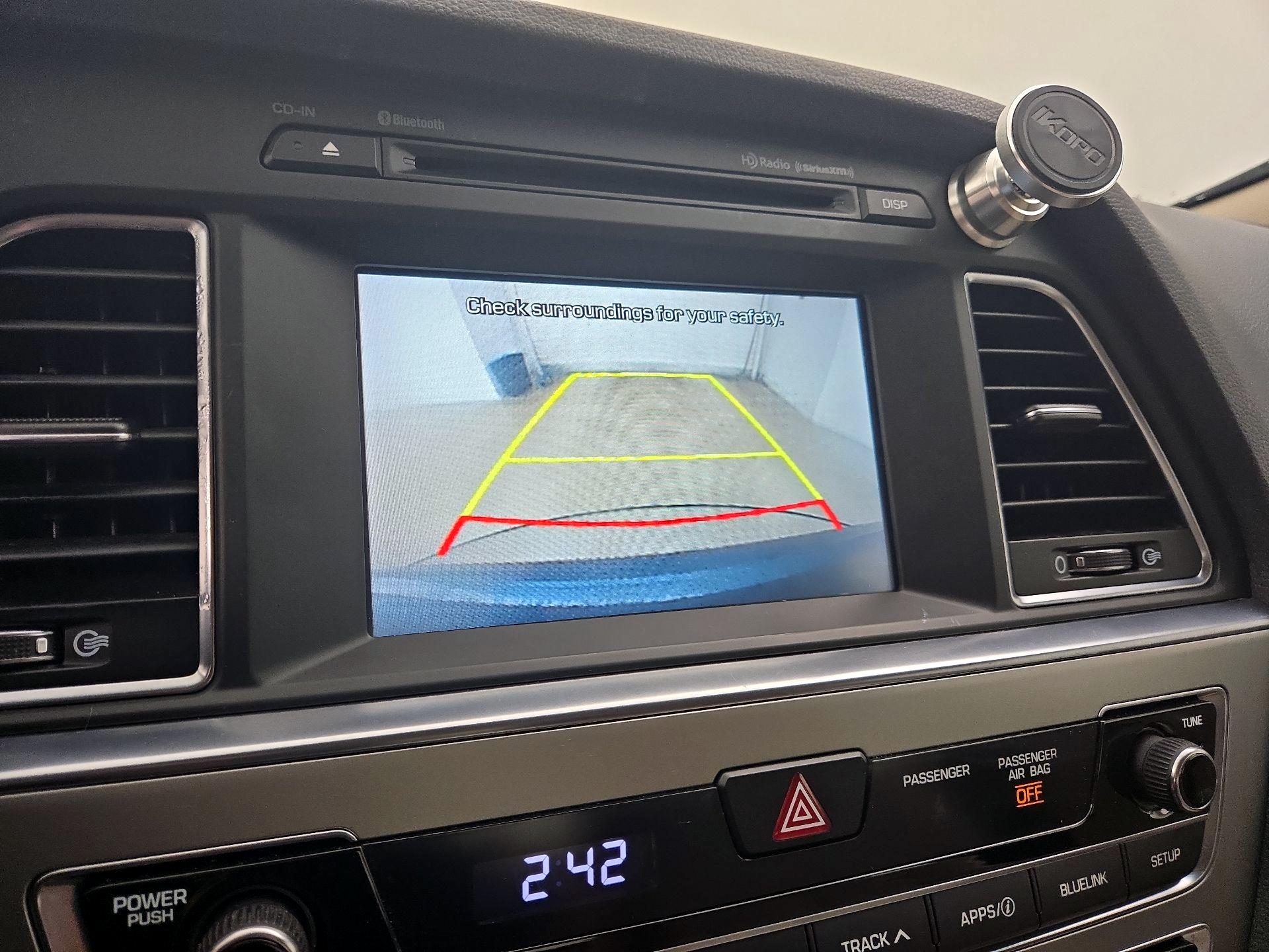 Thumbnail: 2016 Hyundai Sonata - 14