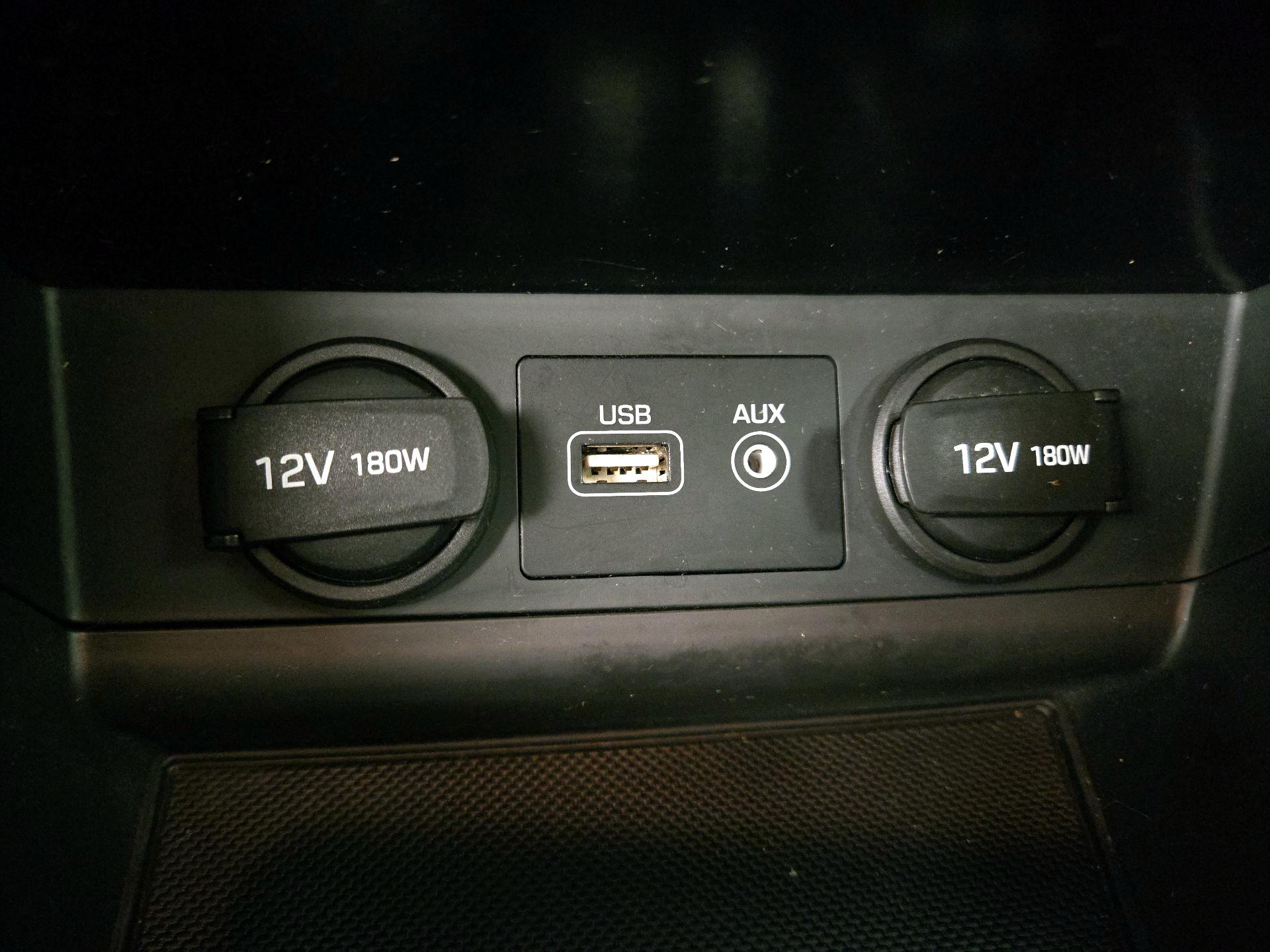 Thumbnail: 2016 Hyundai Sonata - 18