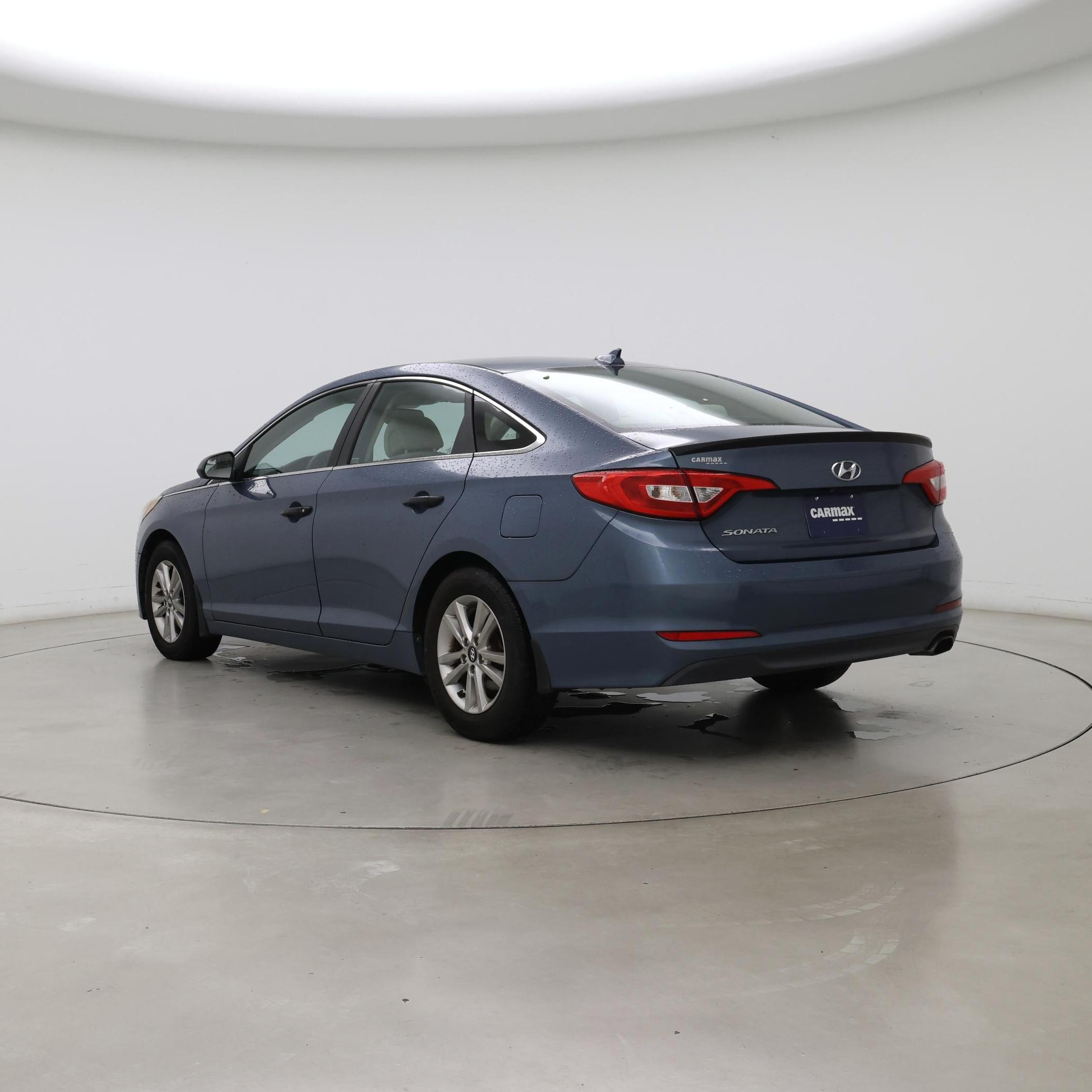 Thumbnail: 2016 Hyundai Sonata - 2