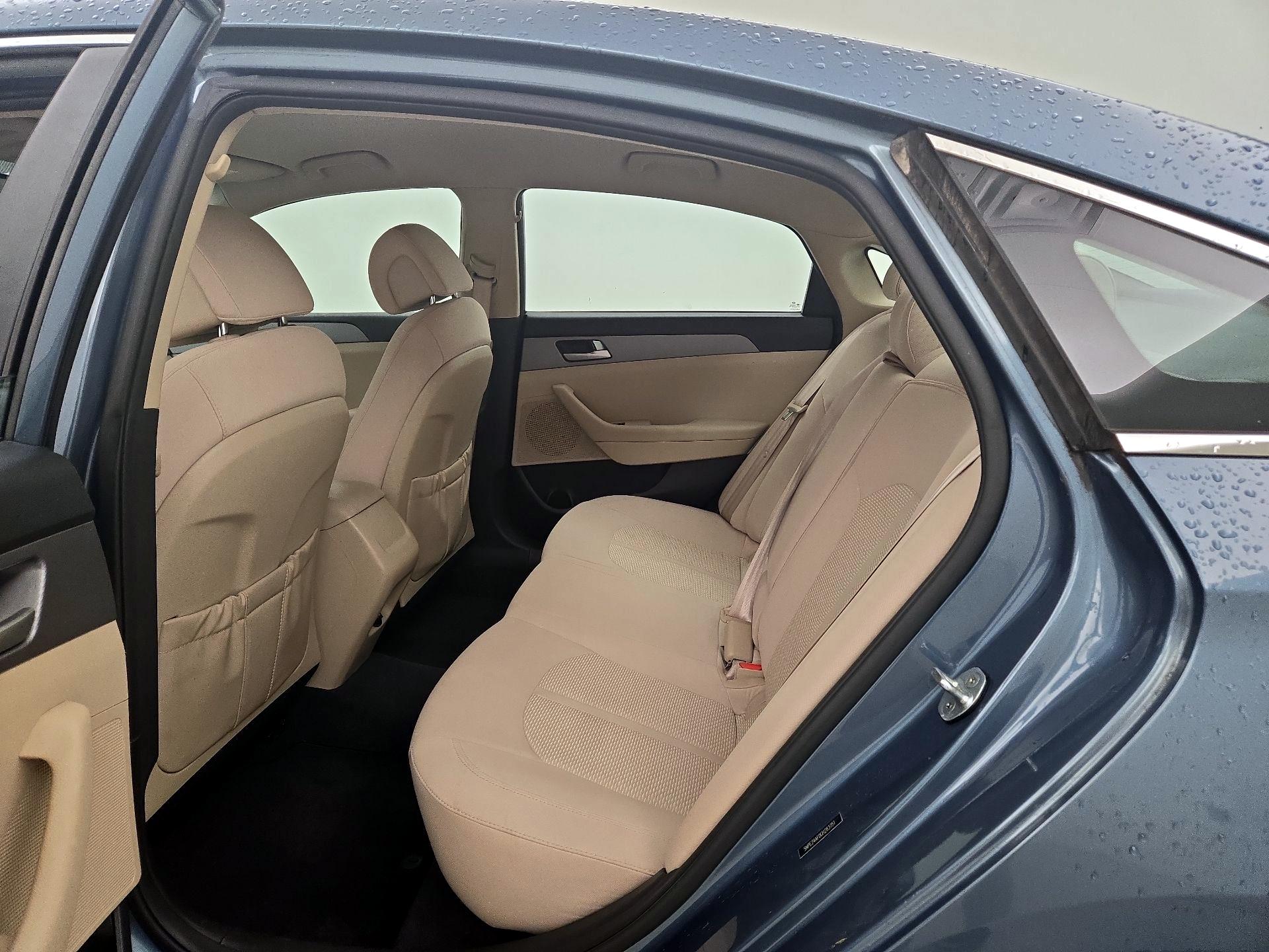 Thumbnail: 2016 Hyundai Sonata - 19