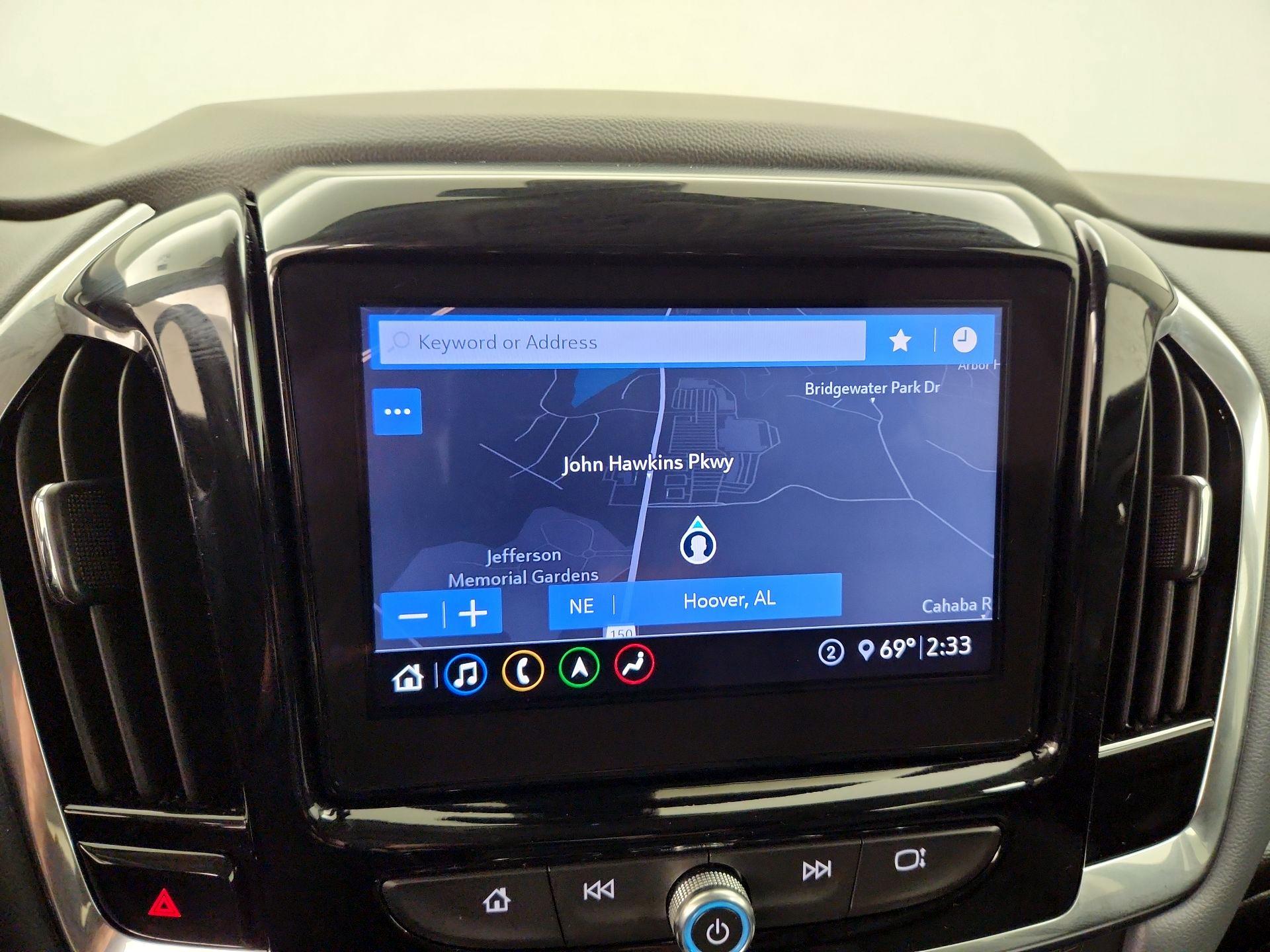 Thumbnail: 2021 Chevrolet Traverse - 14