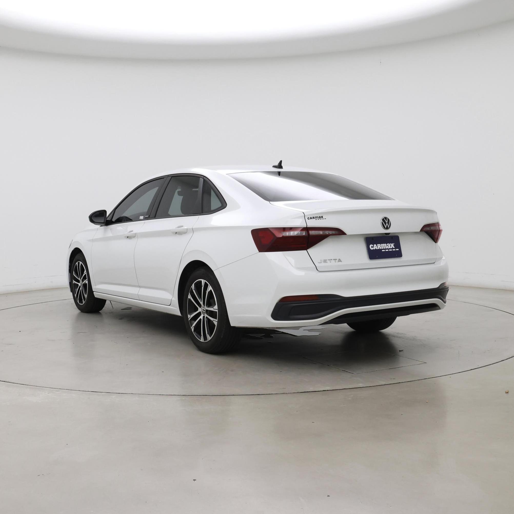 Thumbnail: 2023 Volkswagen Jetta - 2