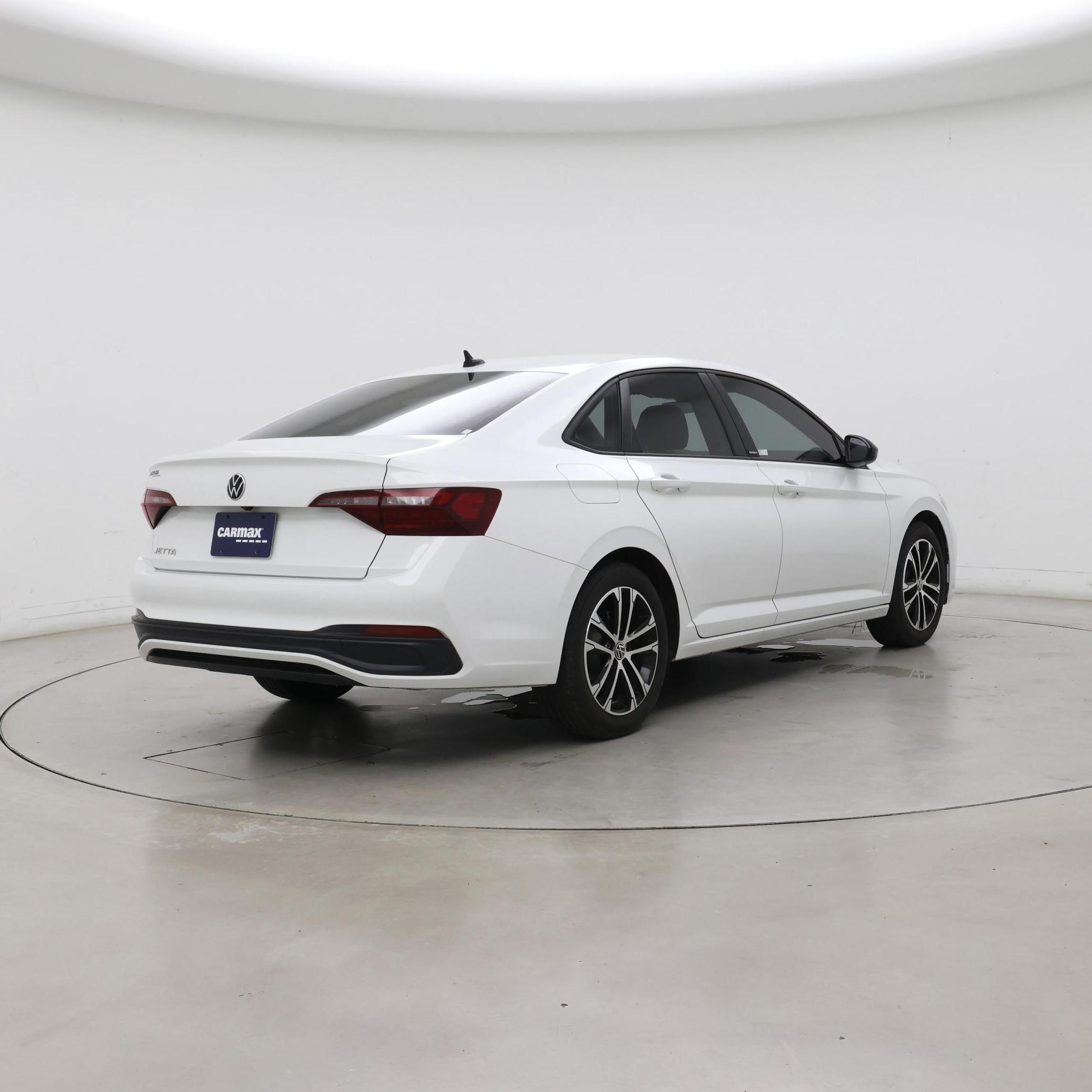 Thumbnail: 2023 Volkswagen Jetta - 8