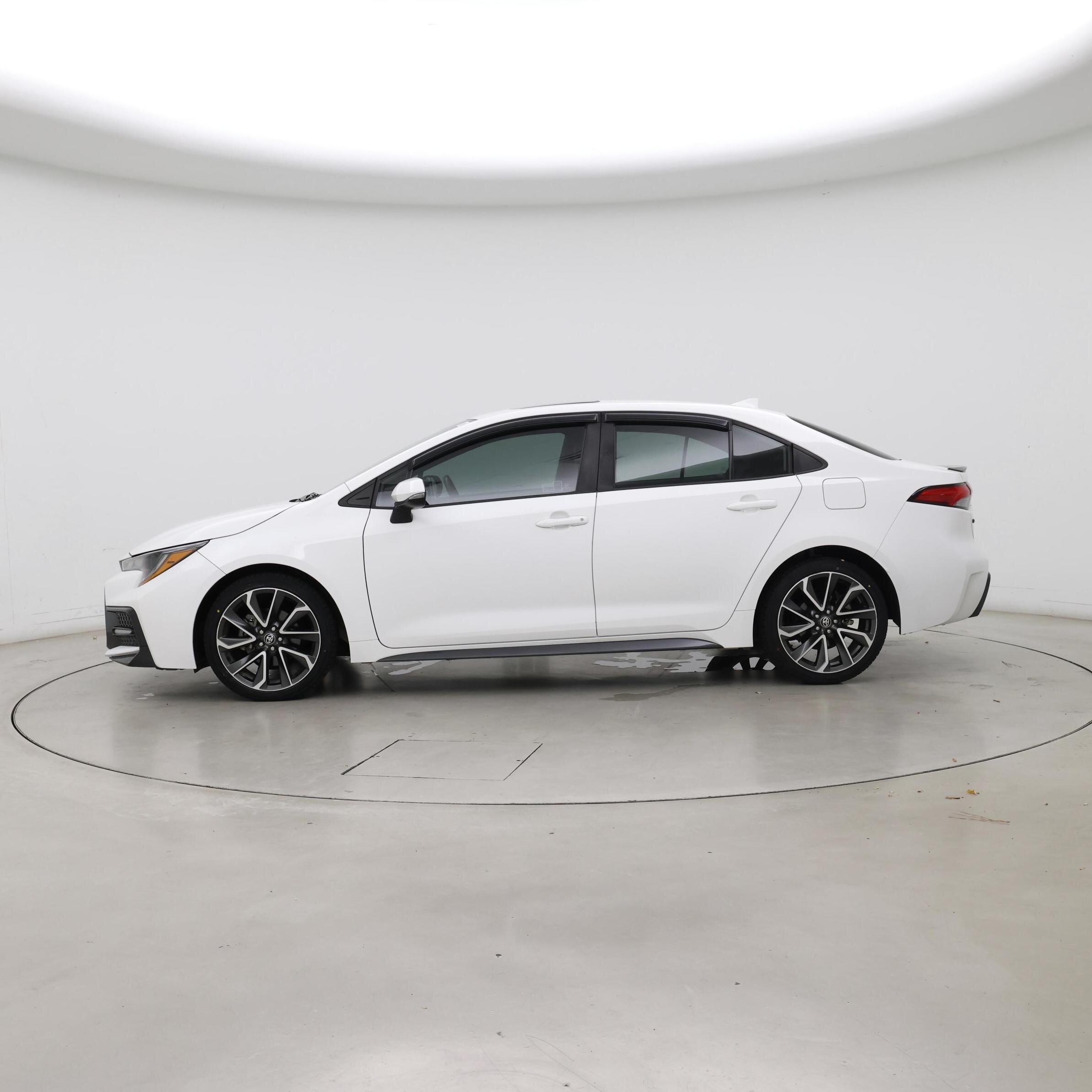Thumbnail: 2022 Toyota Corolla - 3