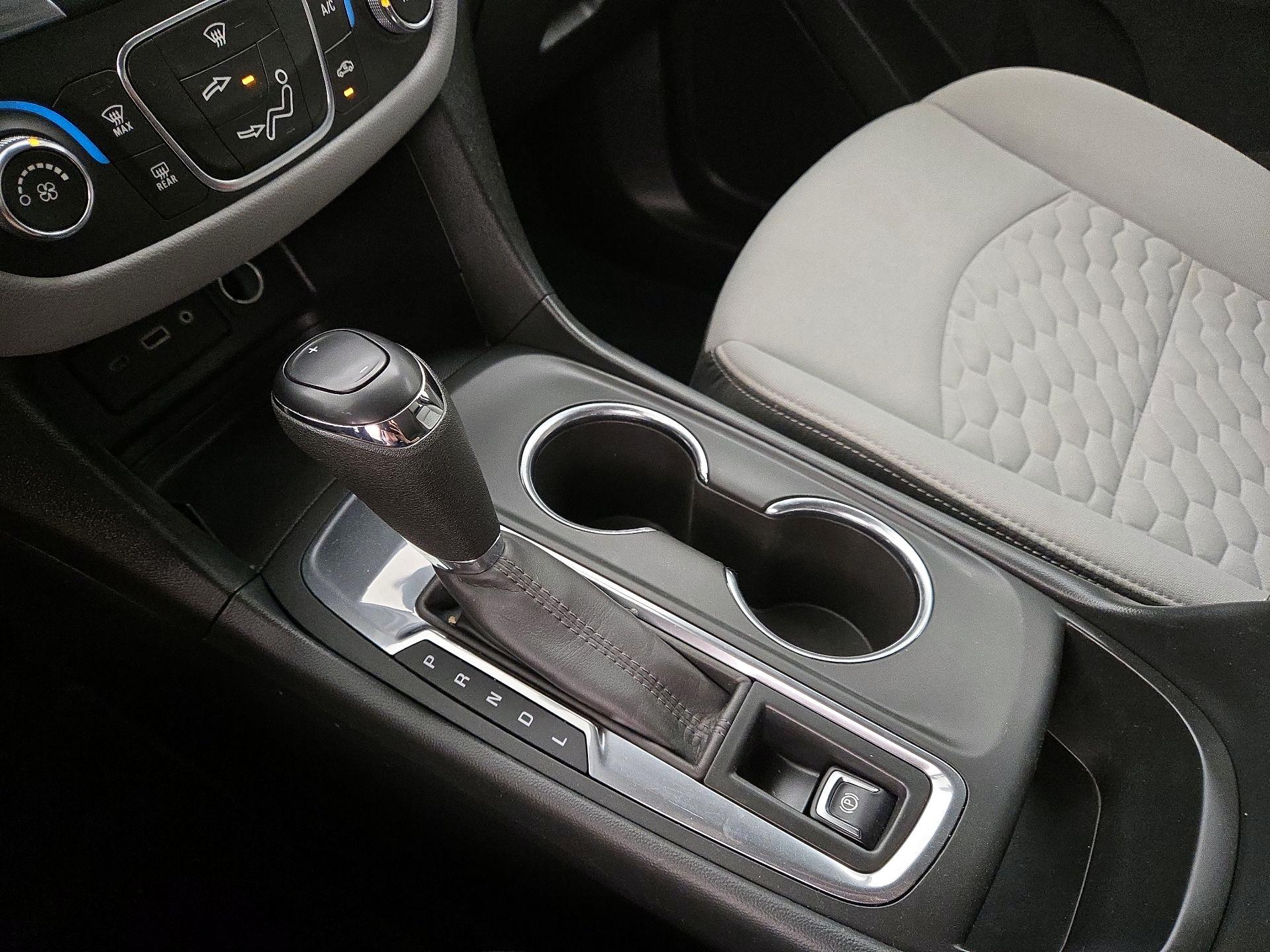 Thumbnail: 2021 Chevrolet Equinox - 17