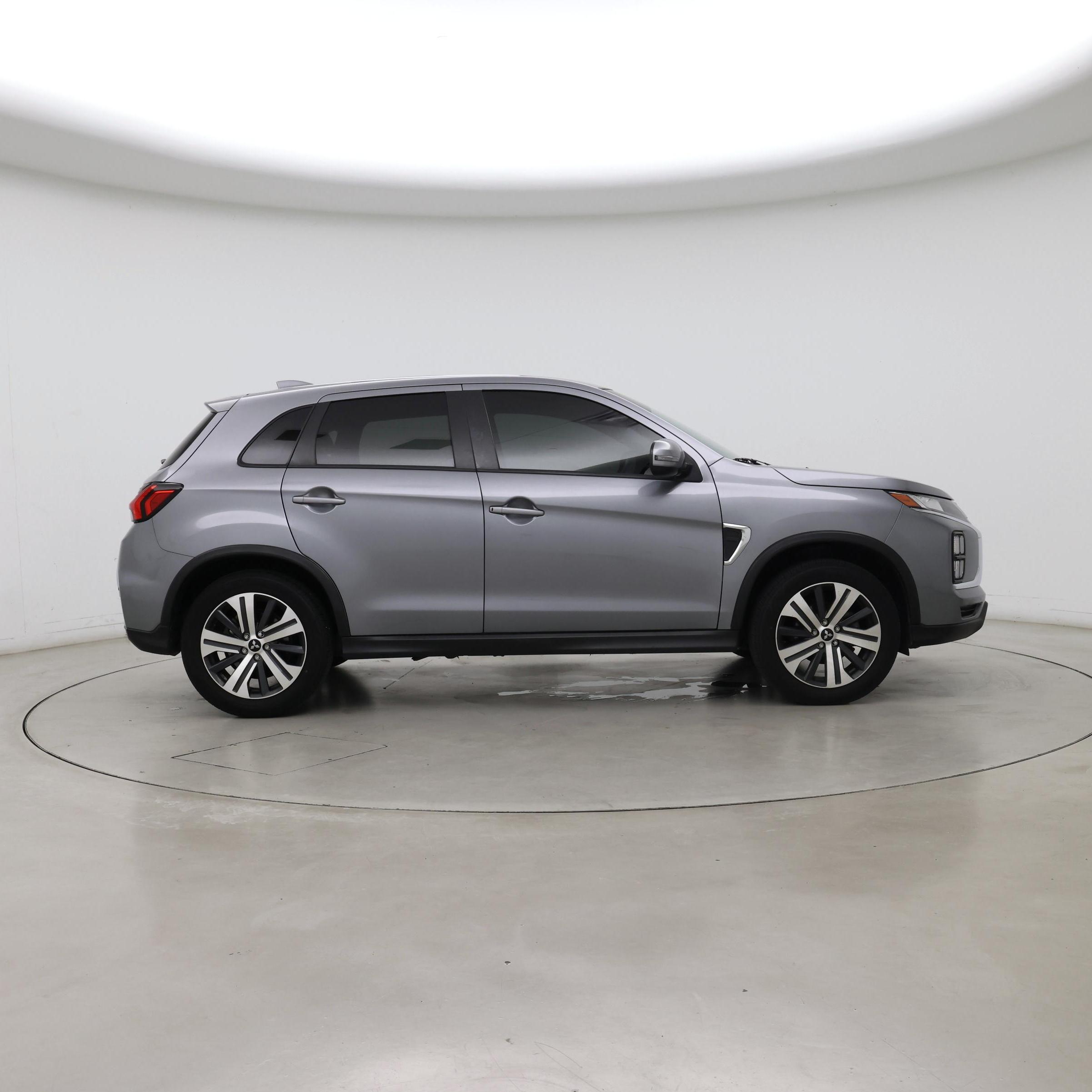 Thumbnail: 2022 Mitsubishi Outlander Sport - 7