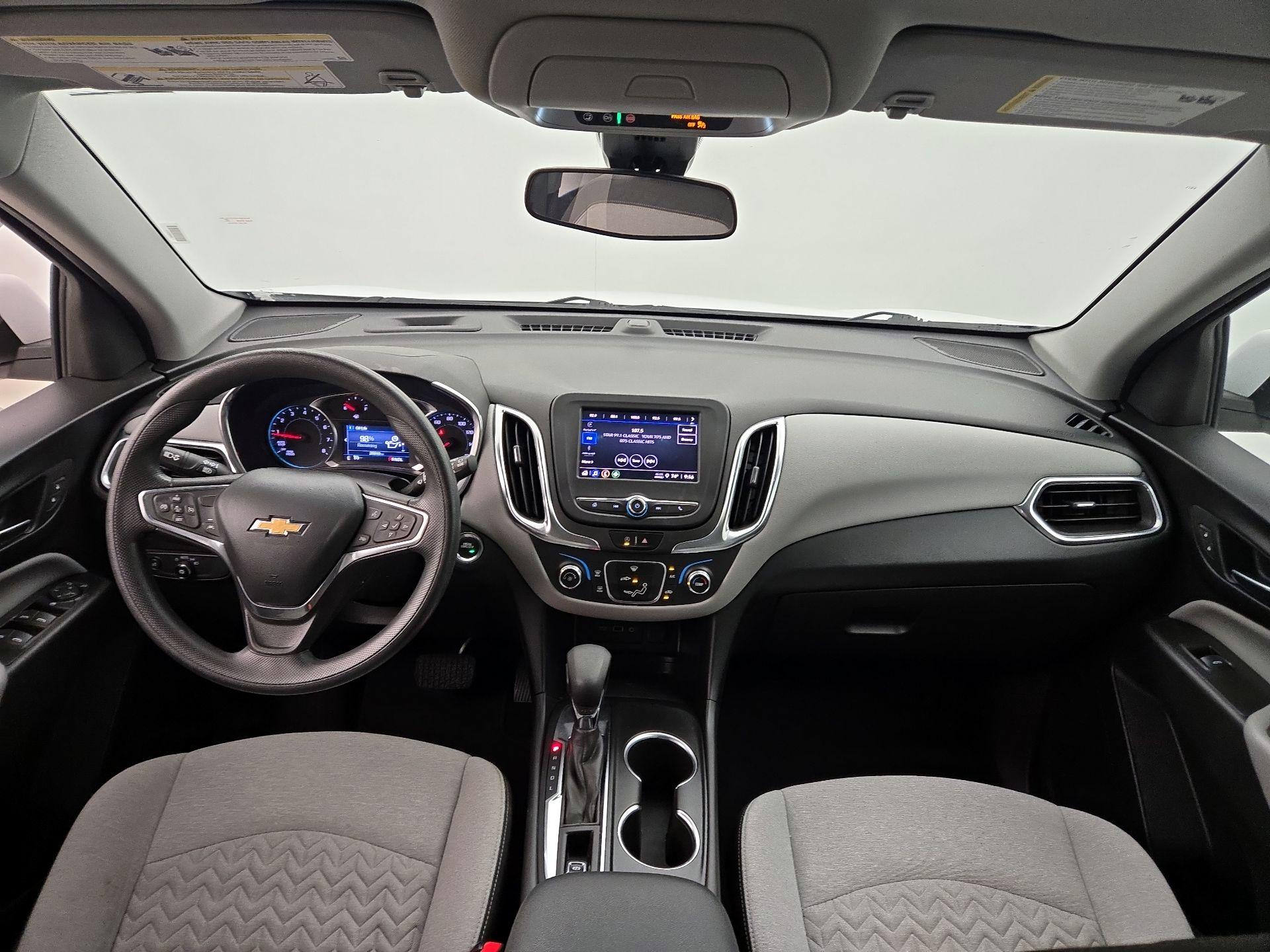 Thumbnail: 2022 Chevrolet Equinox - 9