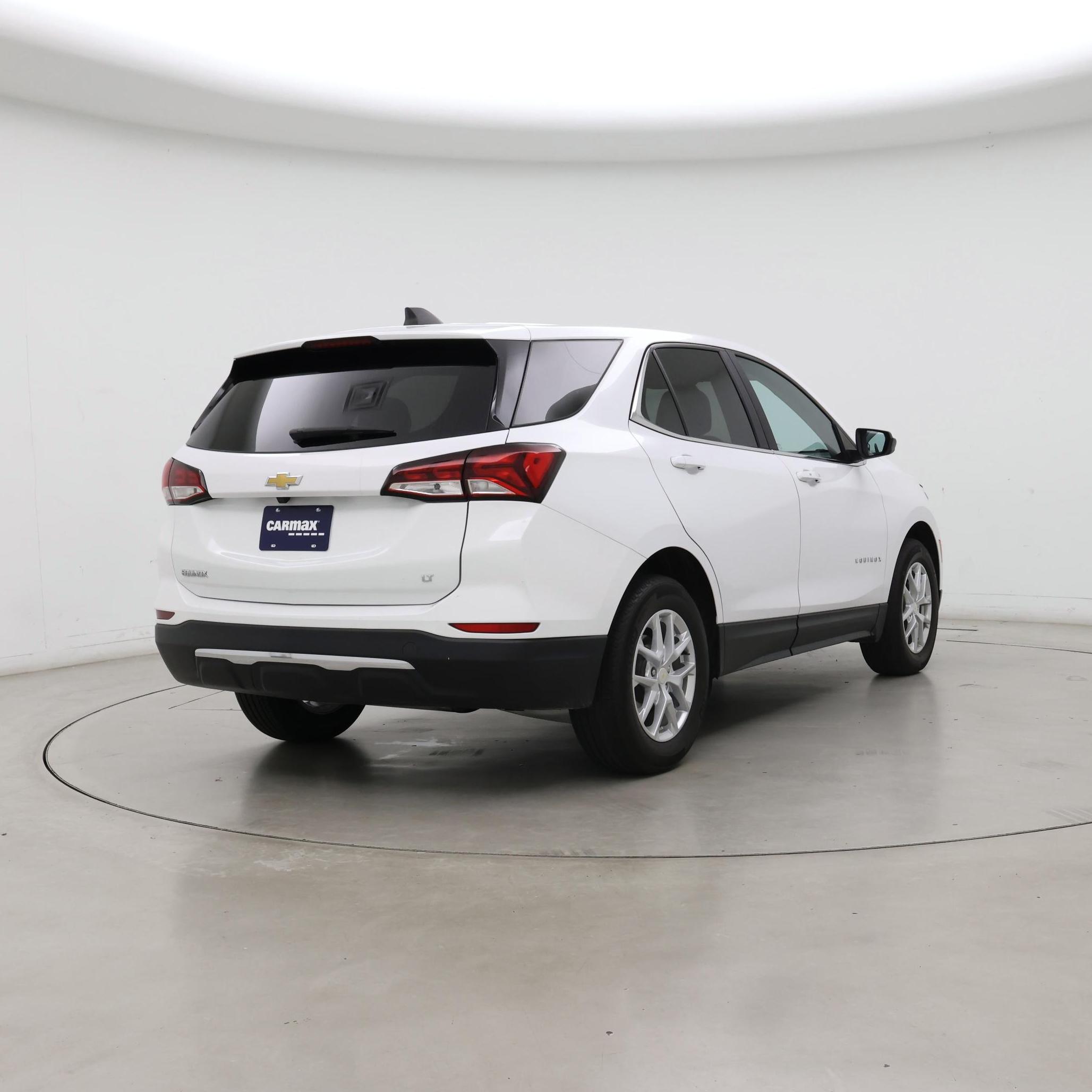 Thumbnail: 2022 Chevrolet Equinox - 8