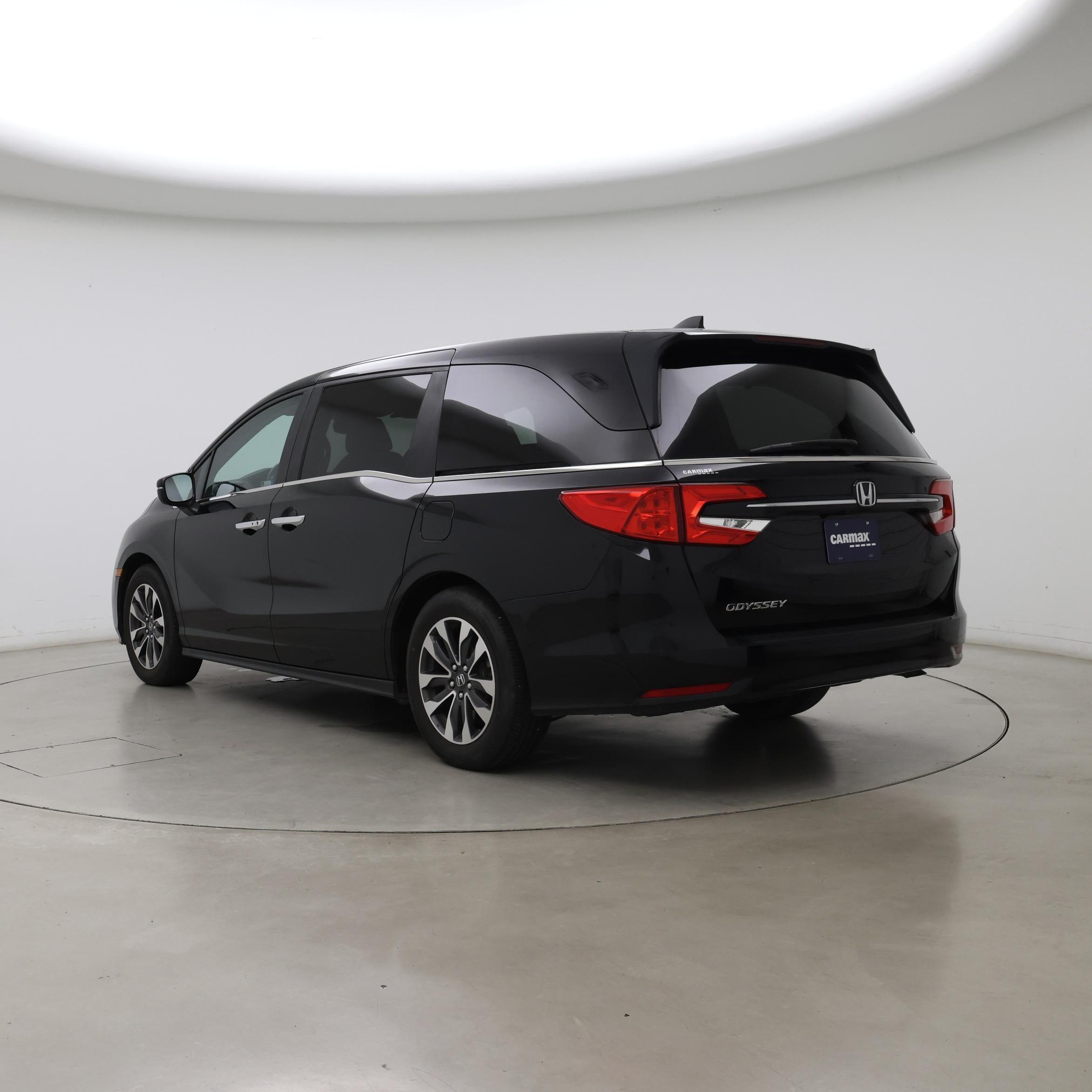 Thumbnail: 2023 Honda Odyssey - 2