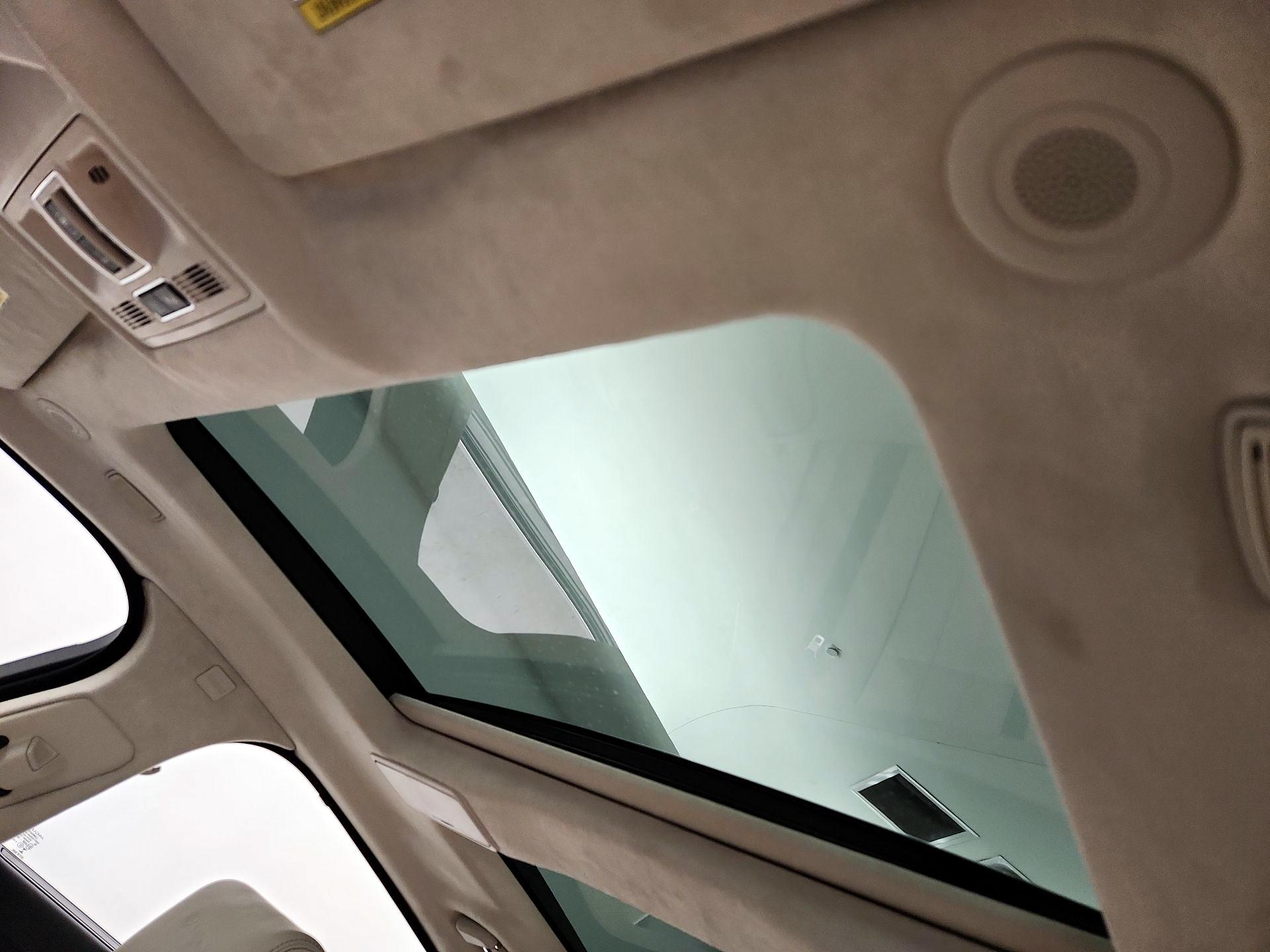 Thumbnail: 2015 Jaguar XJ - 20