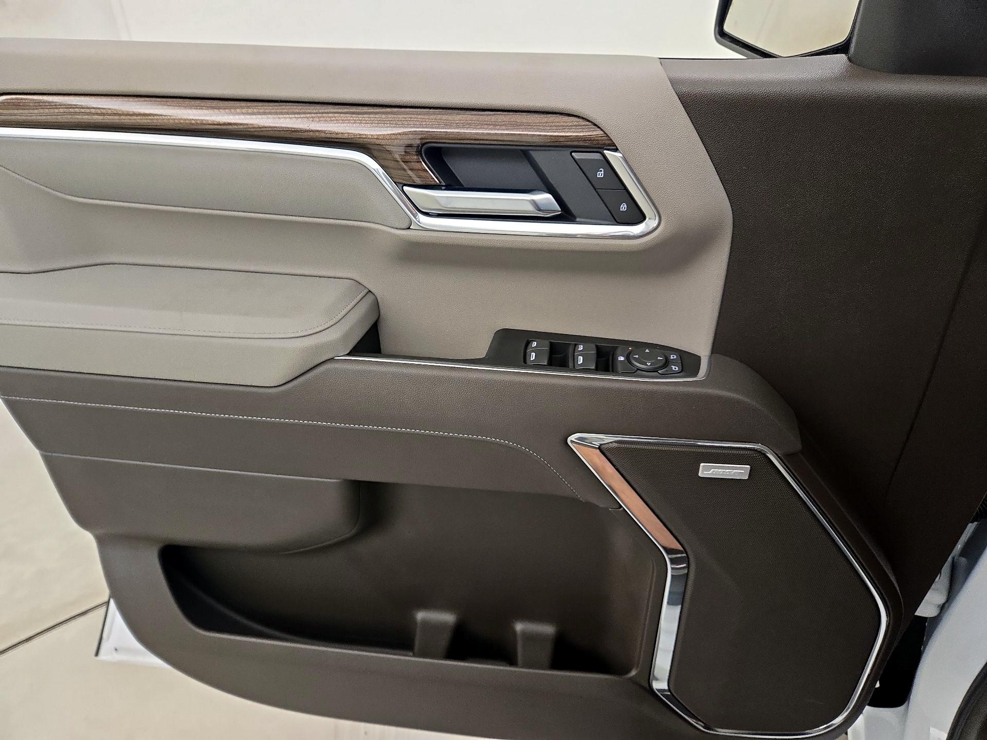 Thumbnail: 2025 Chevrolet Silverado 1500 - 12