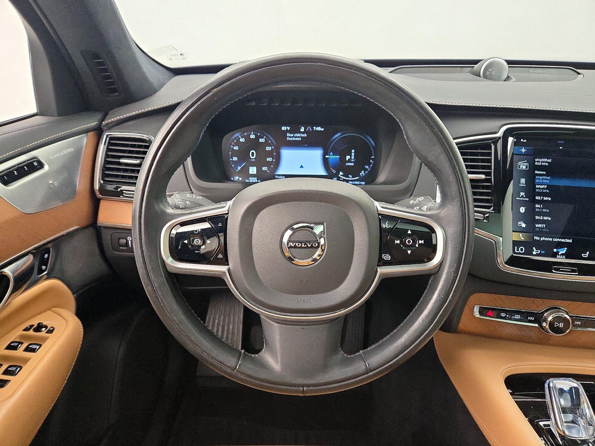 Thumbnail: 2020 Volvo XC90 - 10