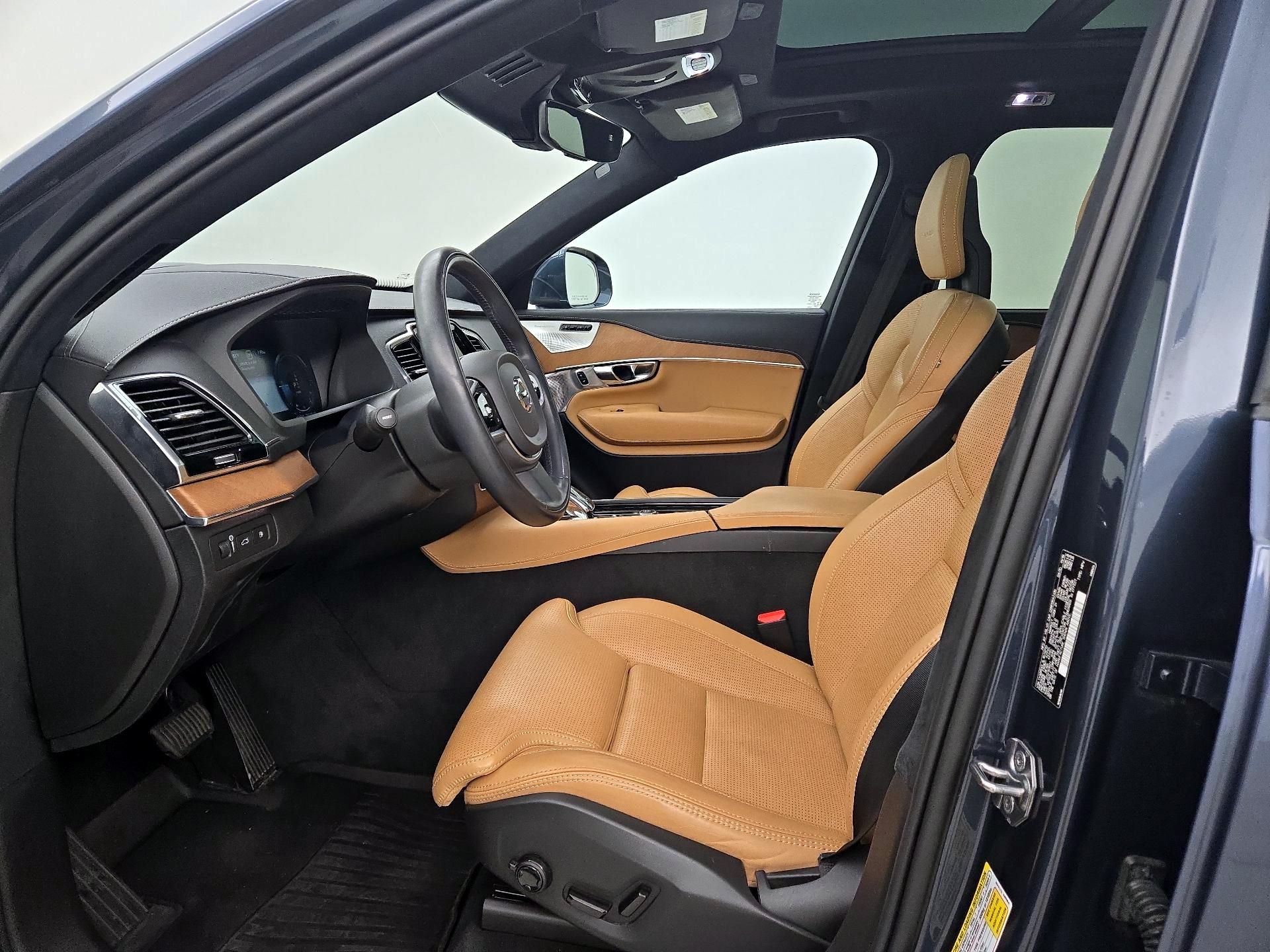 Thumbnail: 2020 Volvo XC90 - 11