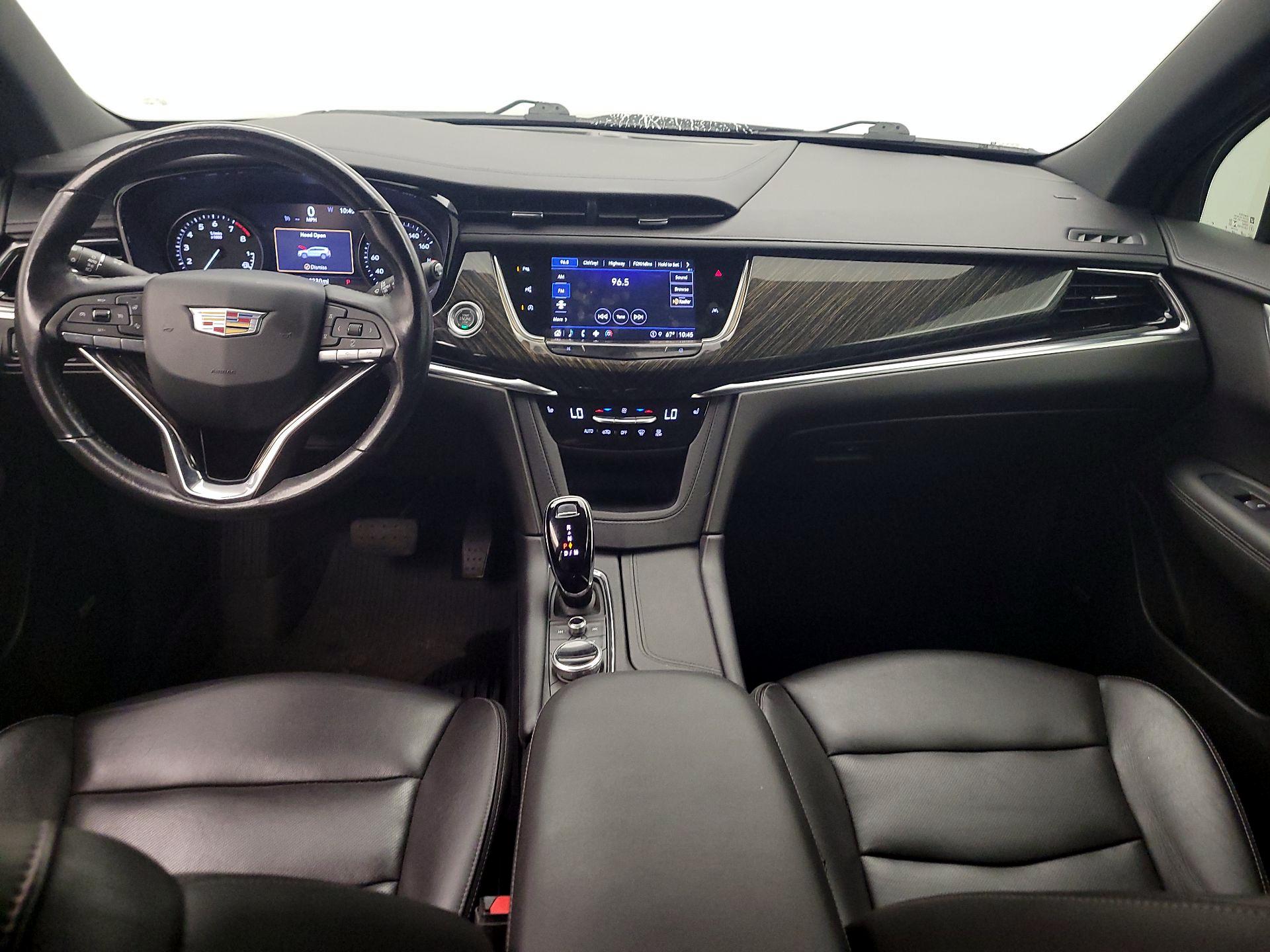 Thumbnail: 2022 Cadillac XT6 - 9