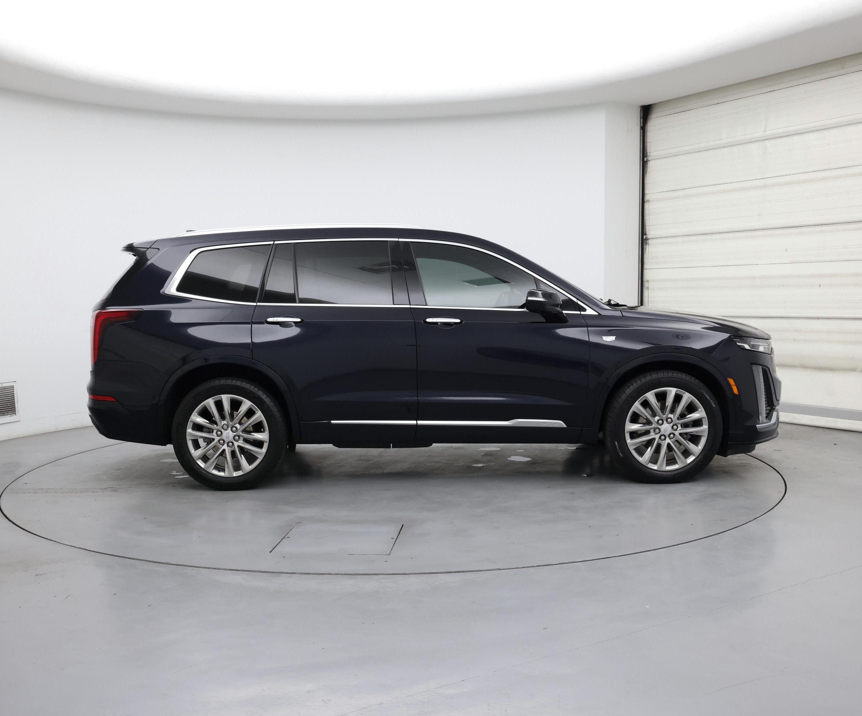 Thumbnail: 2022 Cadillac XT6 - 7