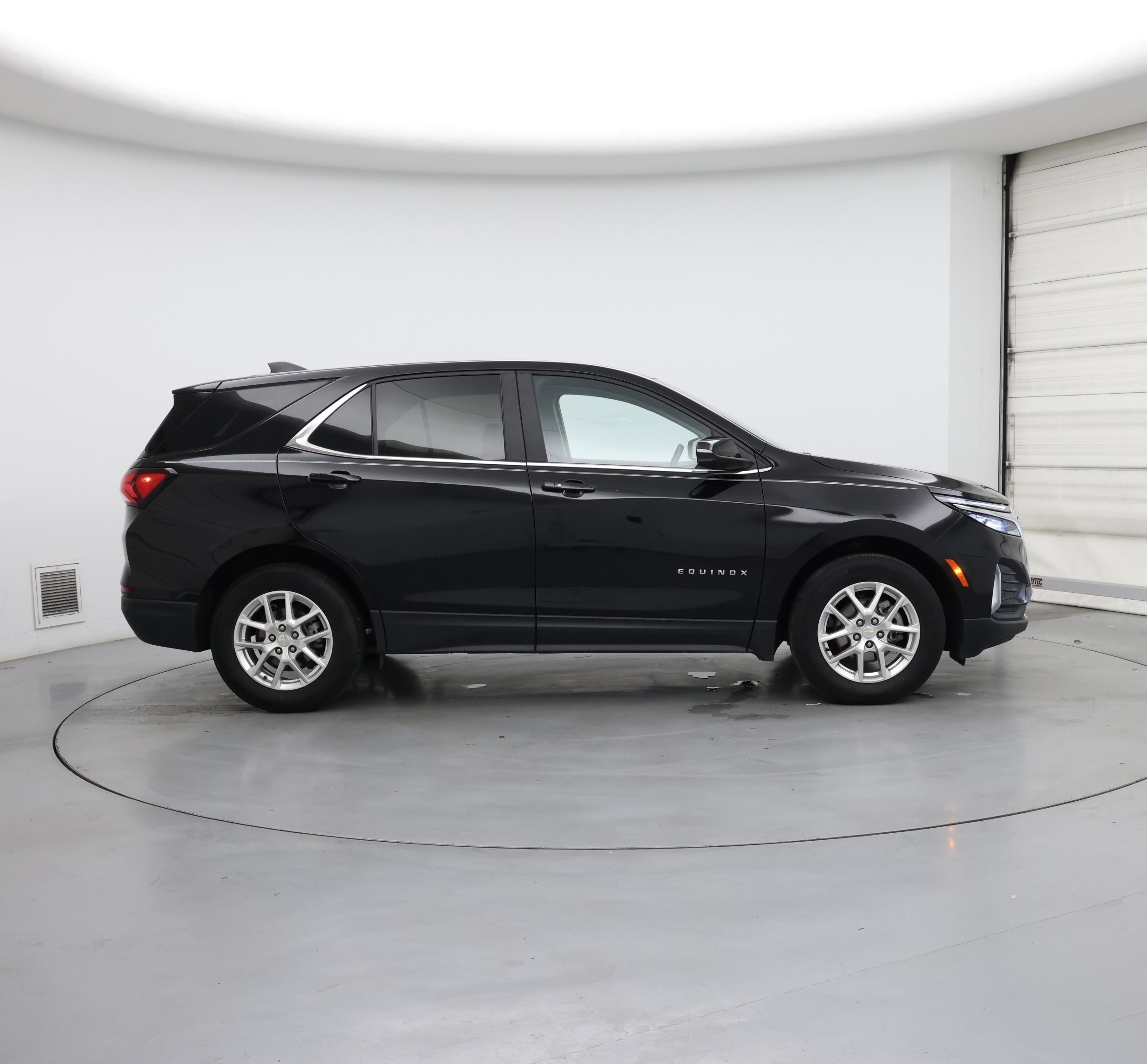 Thumbnail: 2022 Chevrolet Equinox - 7