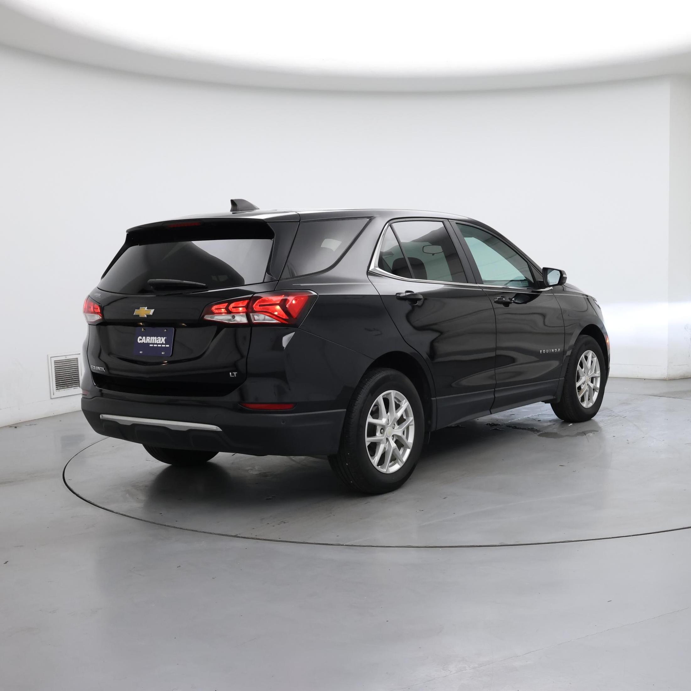 Thumbnail: 2022 Chevrolet Equinox - 8