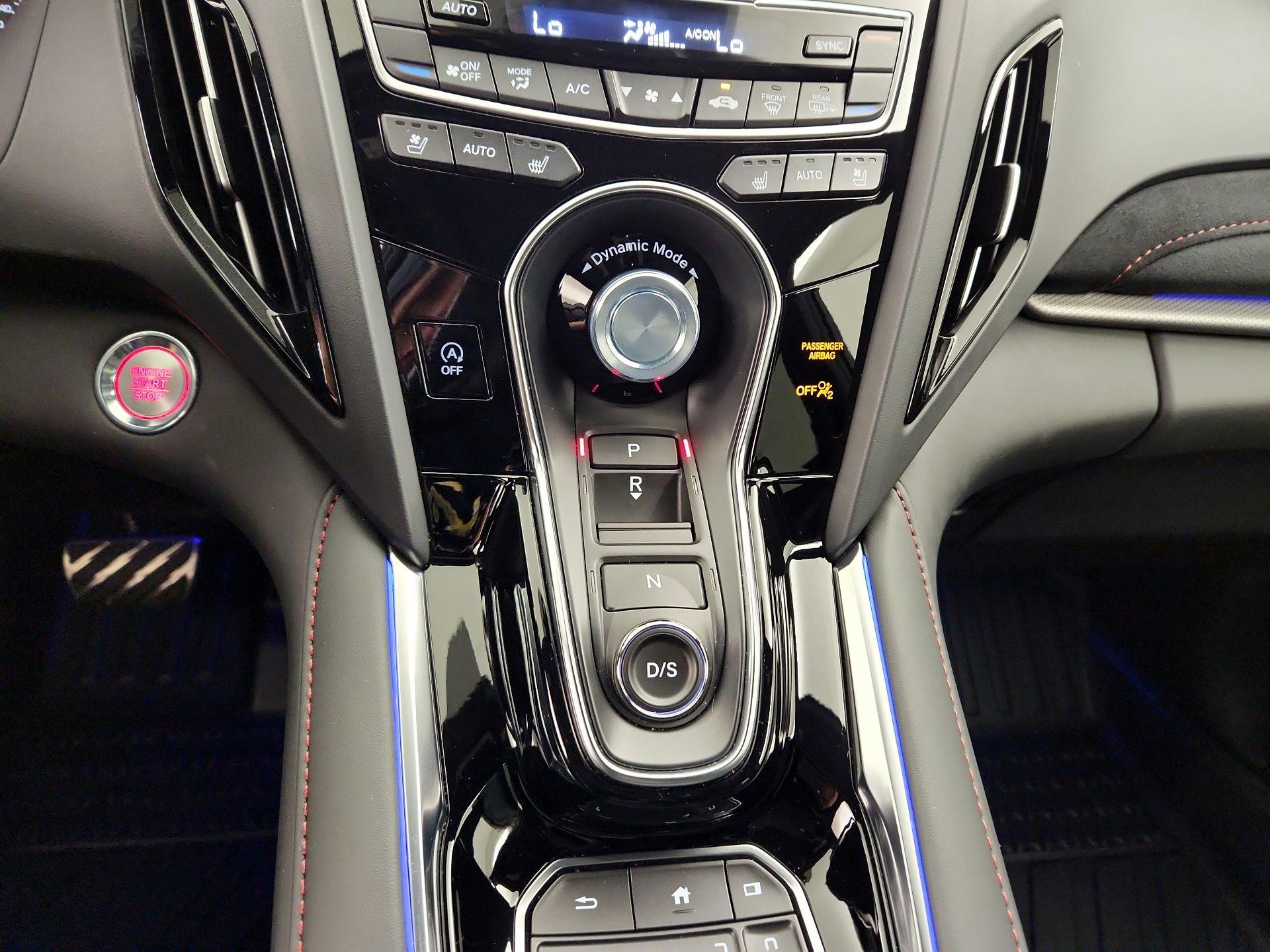 Thumbnail: 2025 Acura RDX - 18