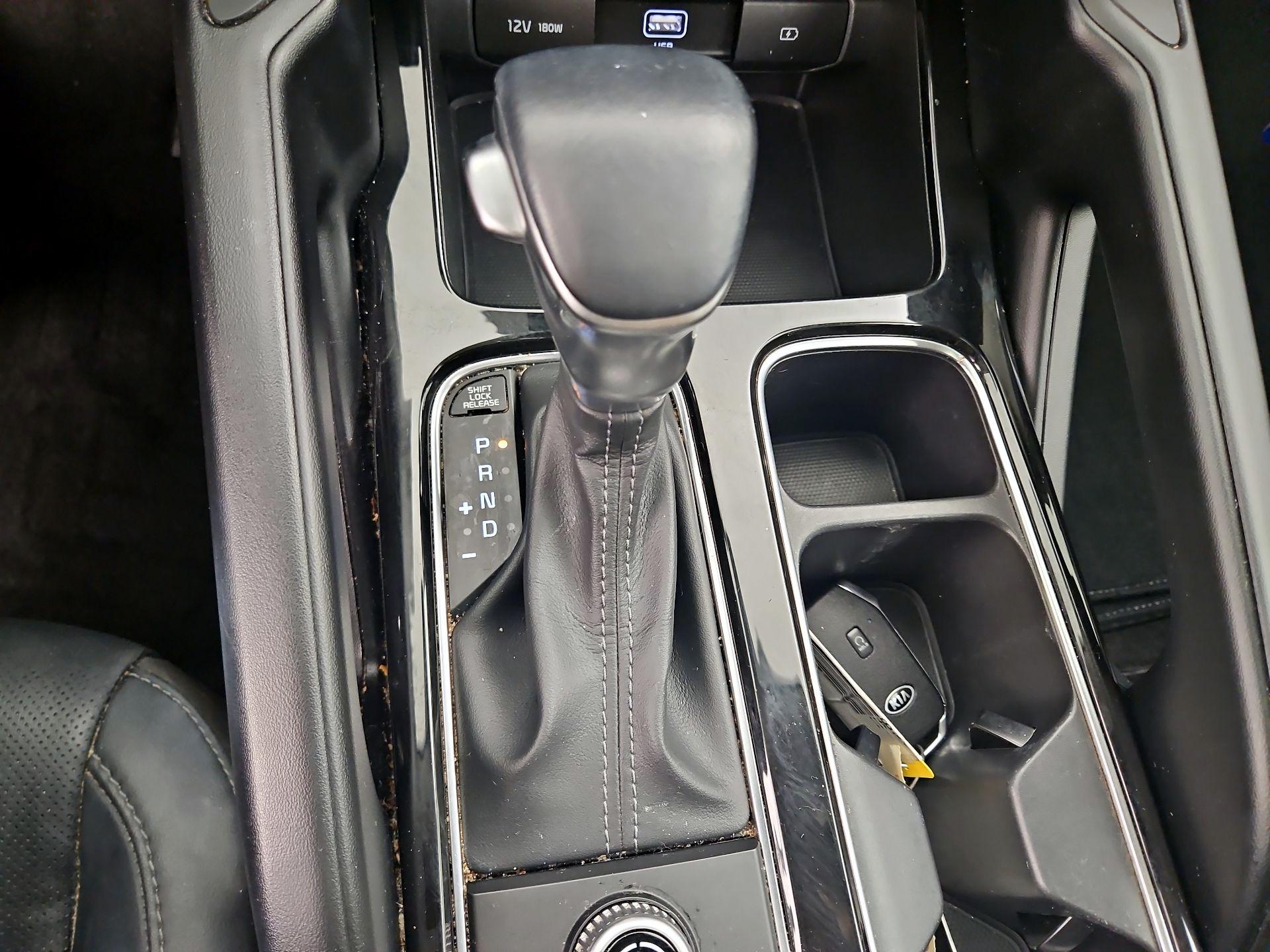Thumbnail: 2021 Kia Telluride - 17