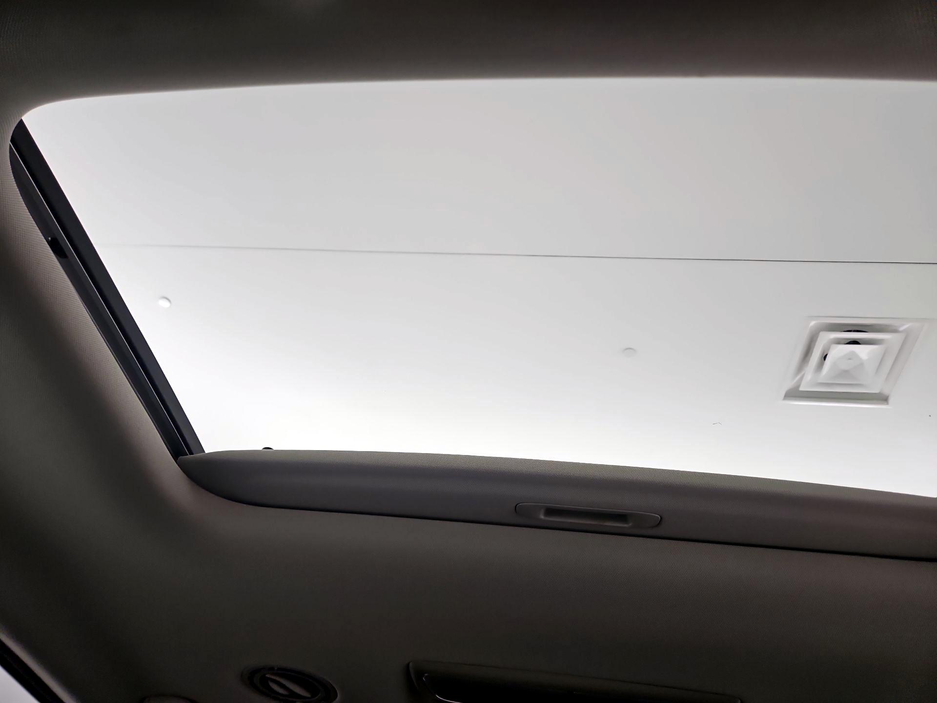 Thumbnail: 2021 Kia Telluride - 19