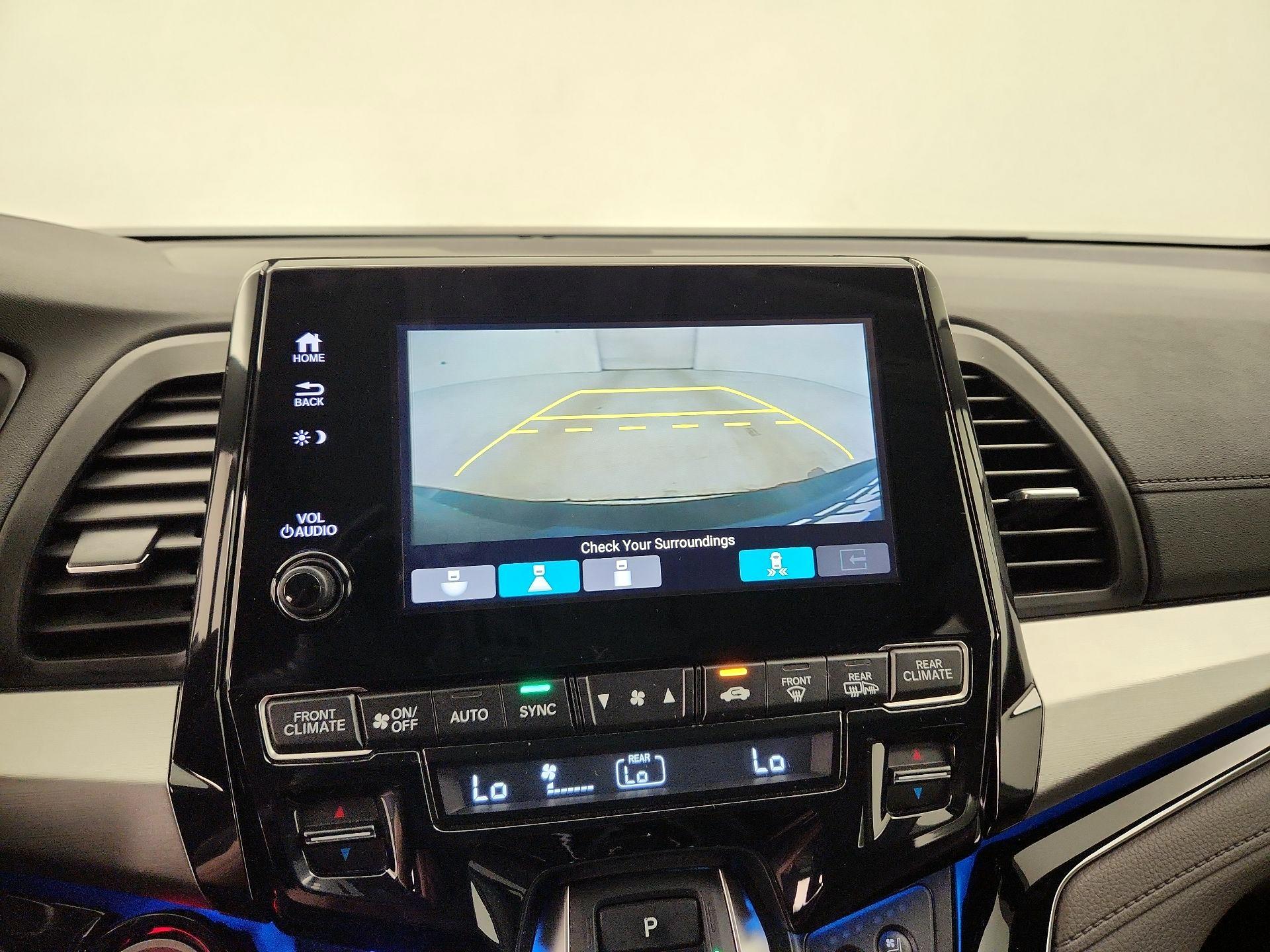 Thumbnail: 2019 Honda Odyssey - 15