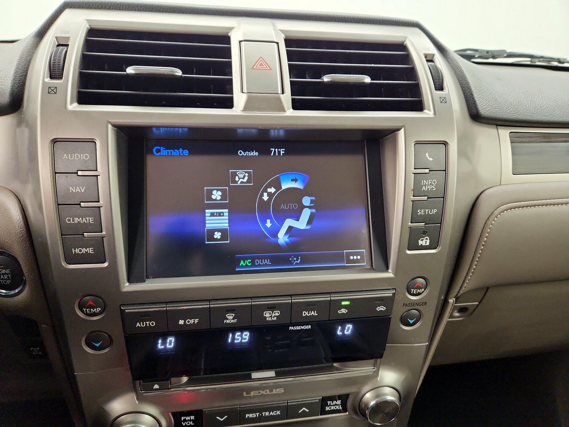 Thumbnail: 2016 Lexus GX - 17