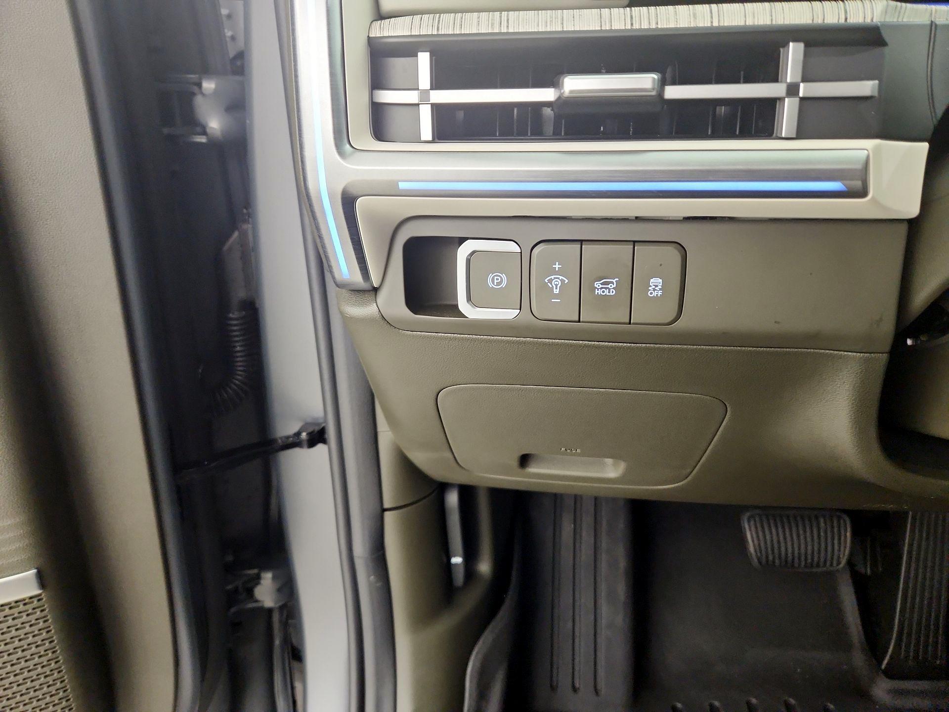 Thumbnail: 2025 Hyundai Santa Fe - 13