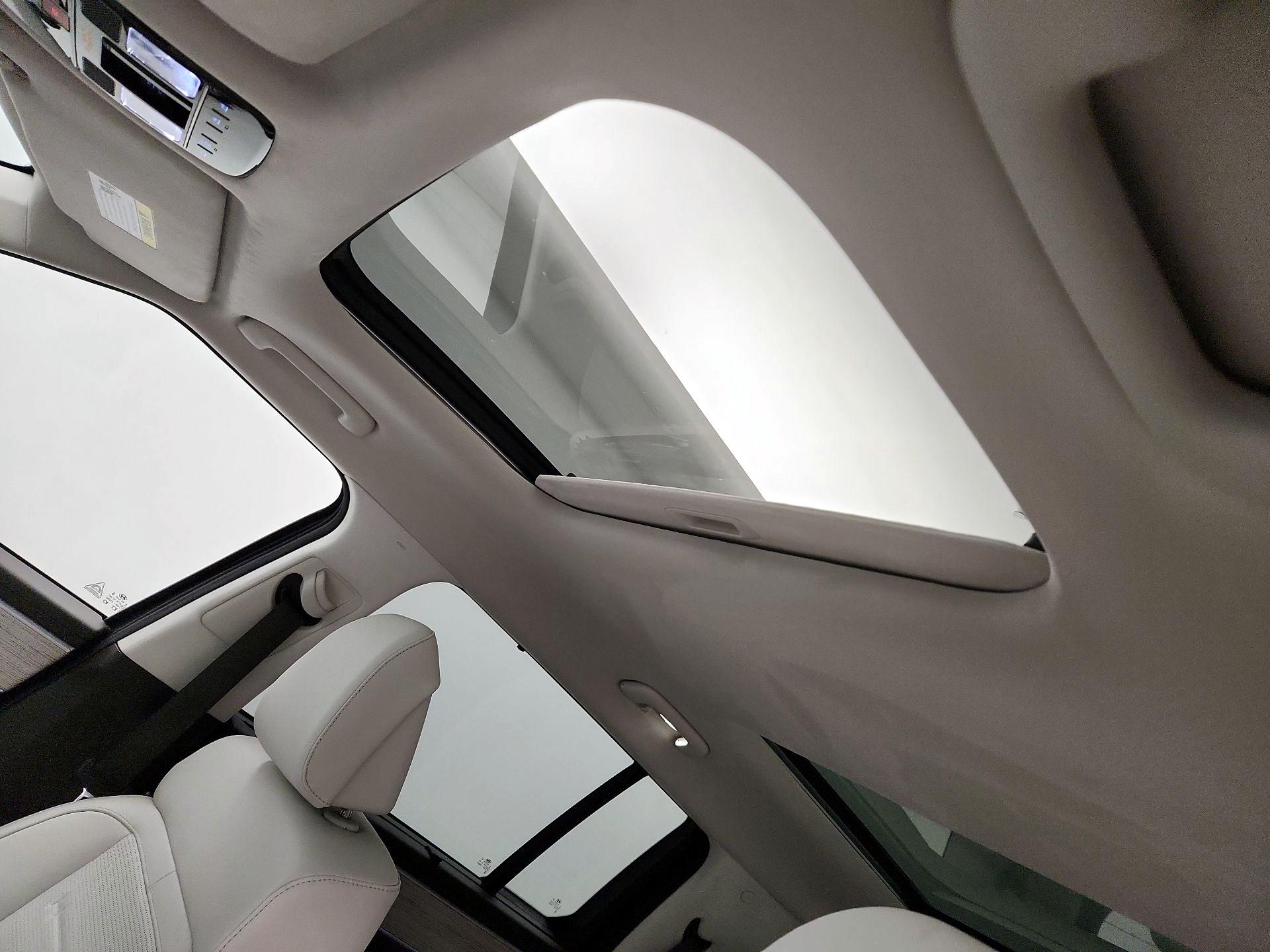 Thumbnail: 2025 Hyundai Santa Fe - 20