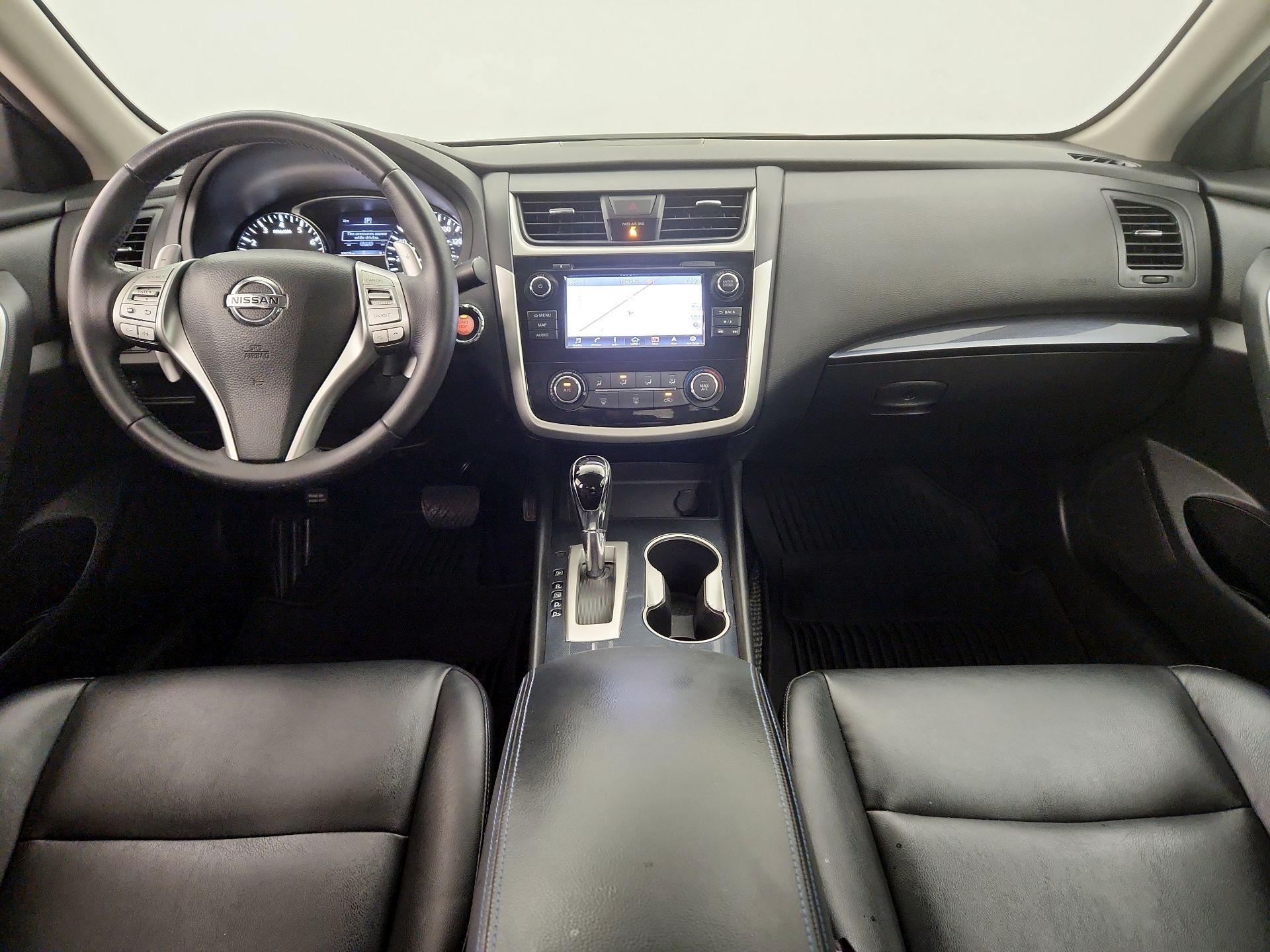 Thumbnail: 2018 Nissan Altima - 9