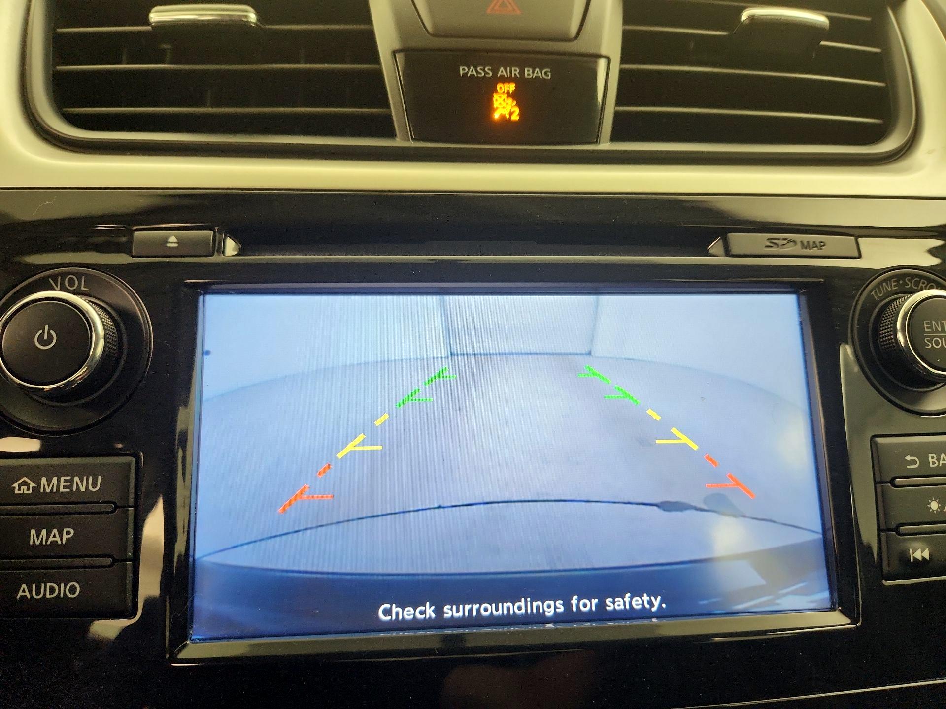 Thumbnail: 2018 Nissan Altima - 15