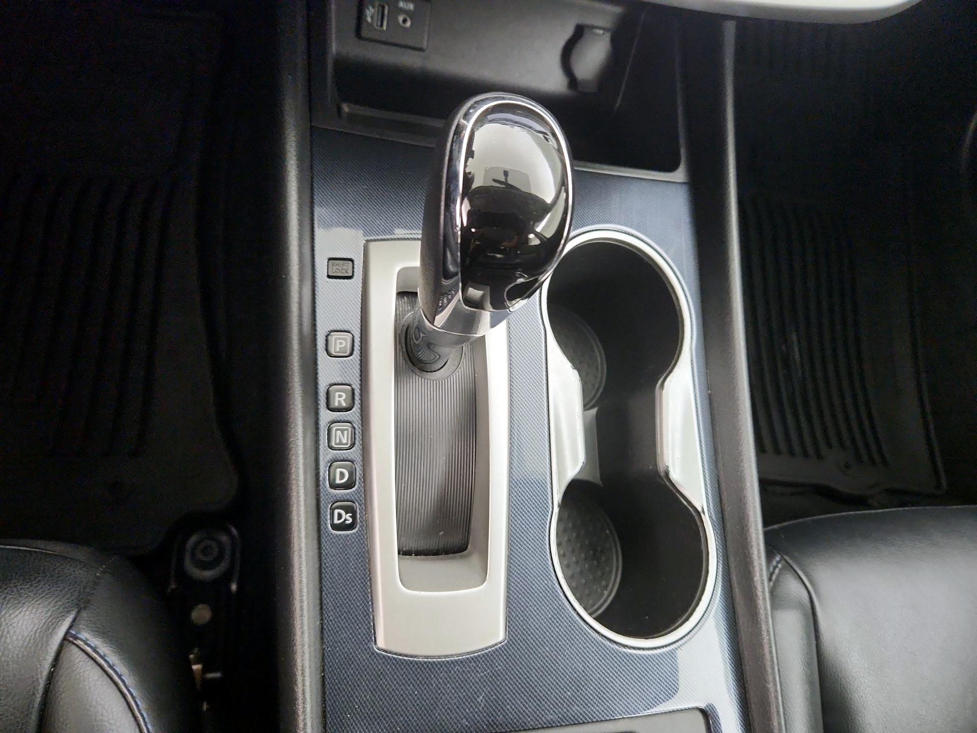 Thumbnail: 2018 Nissan Altima - 18