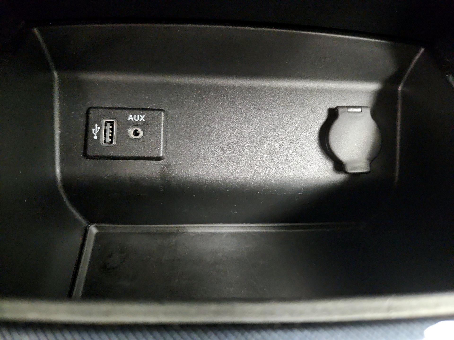 Thumbnail: 2018 Nissan Altima - 19