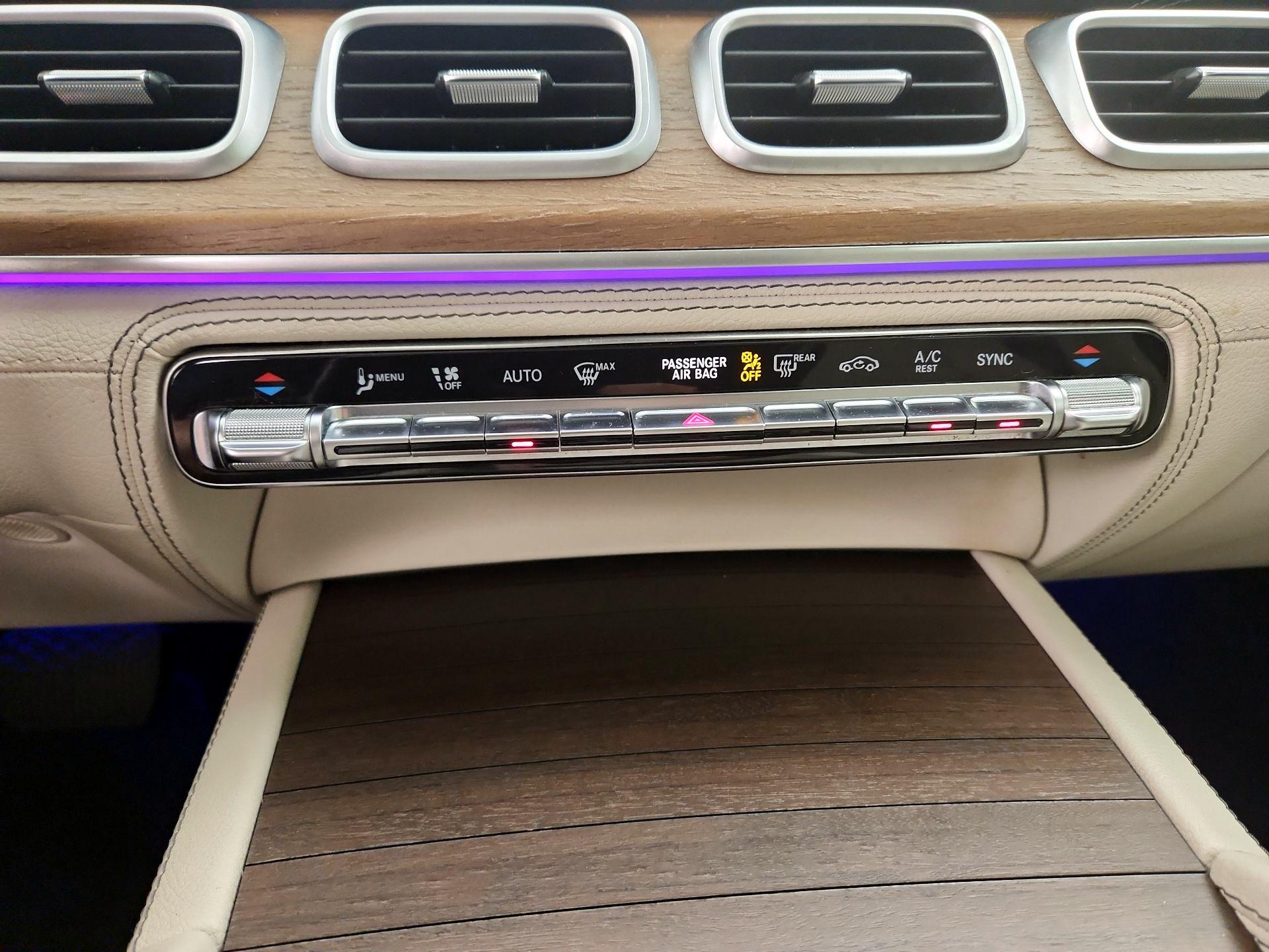 Thumbnail: 2021 Mercedes-Benz GLE - 17