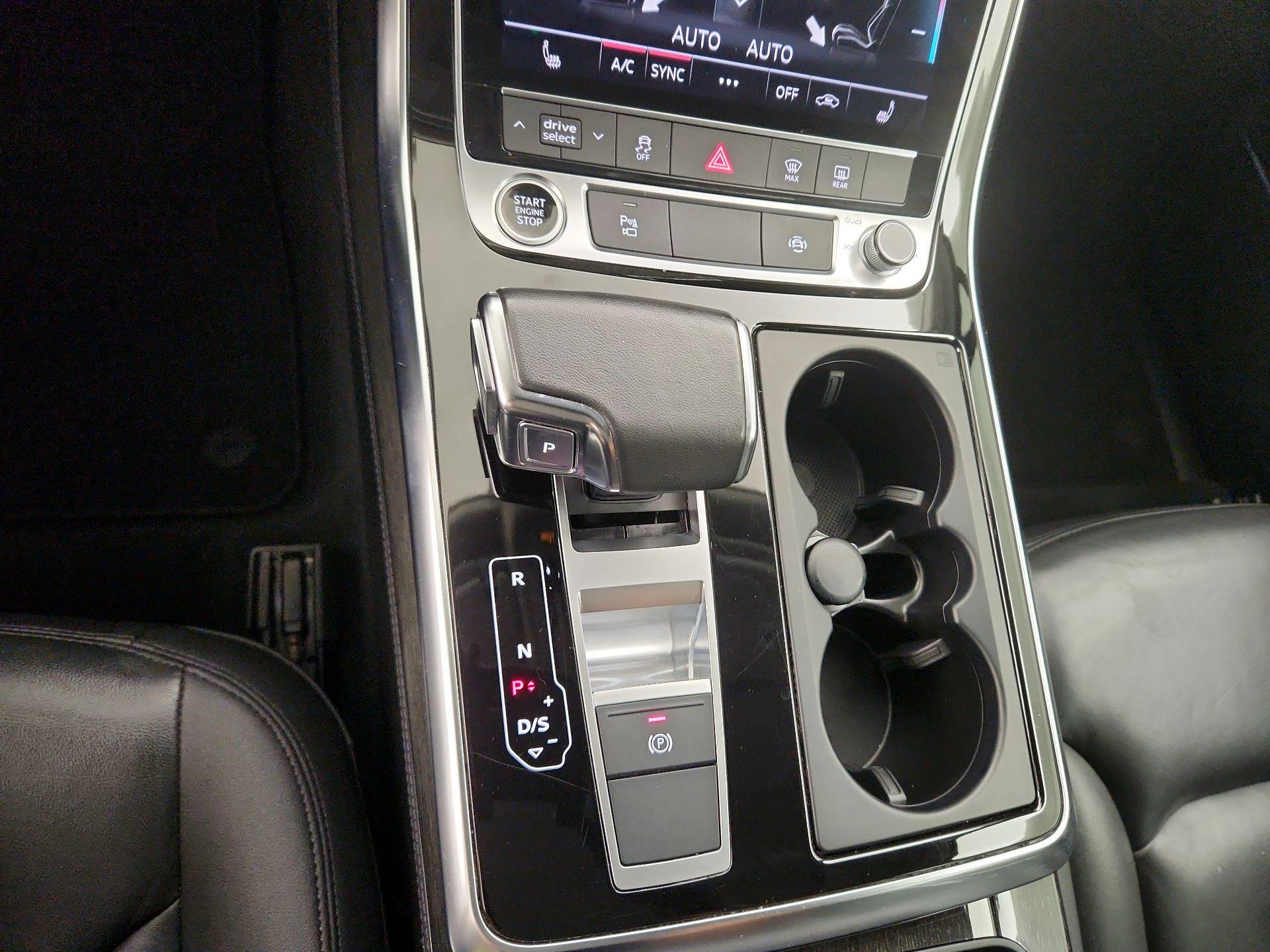 Thumbnail: 2023 Audi Q7 - 18