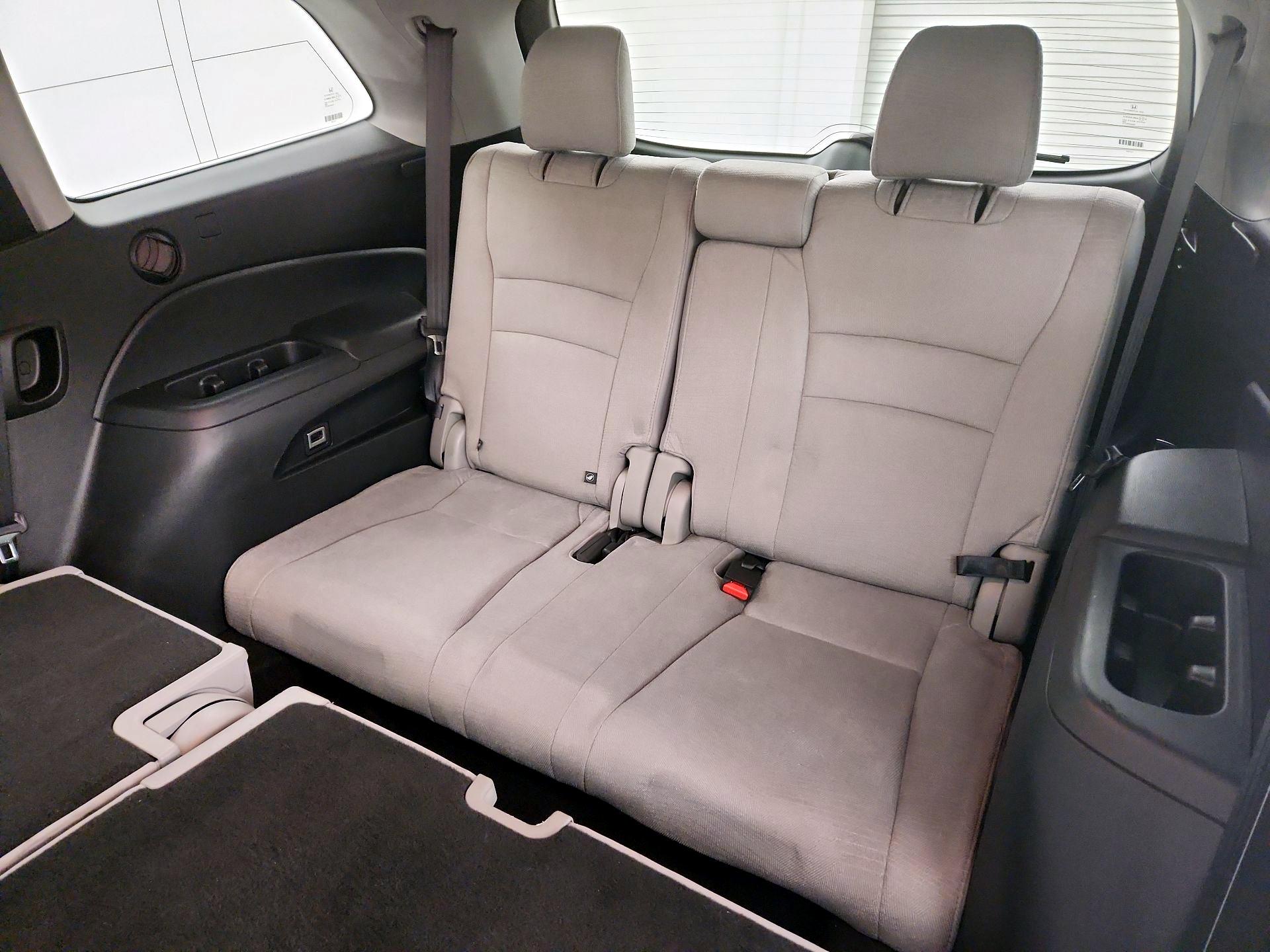 Thumbnail: 2016 Honda Pilot - 20