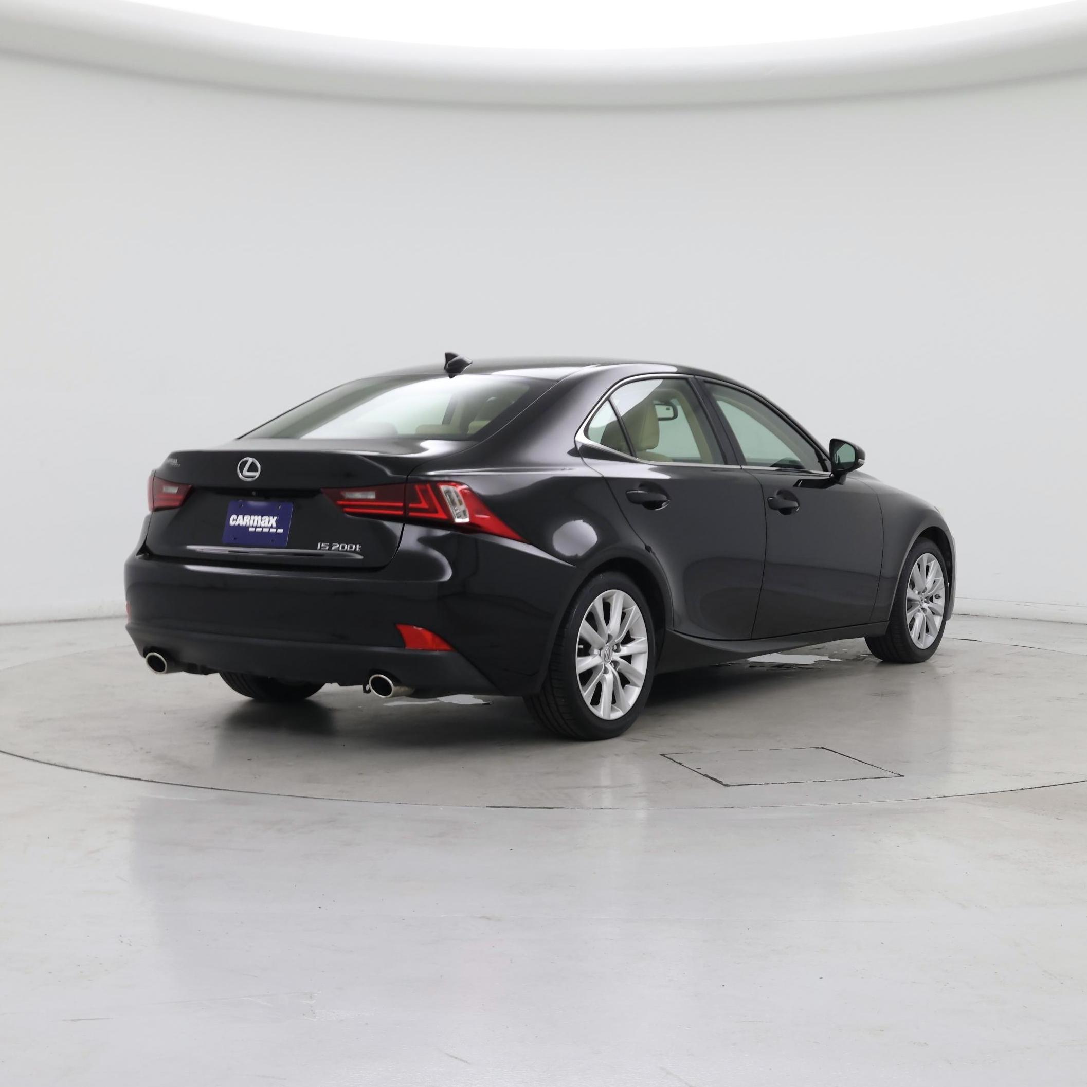 Thumbnail: 2016 Lexus IS - 8